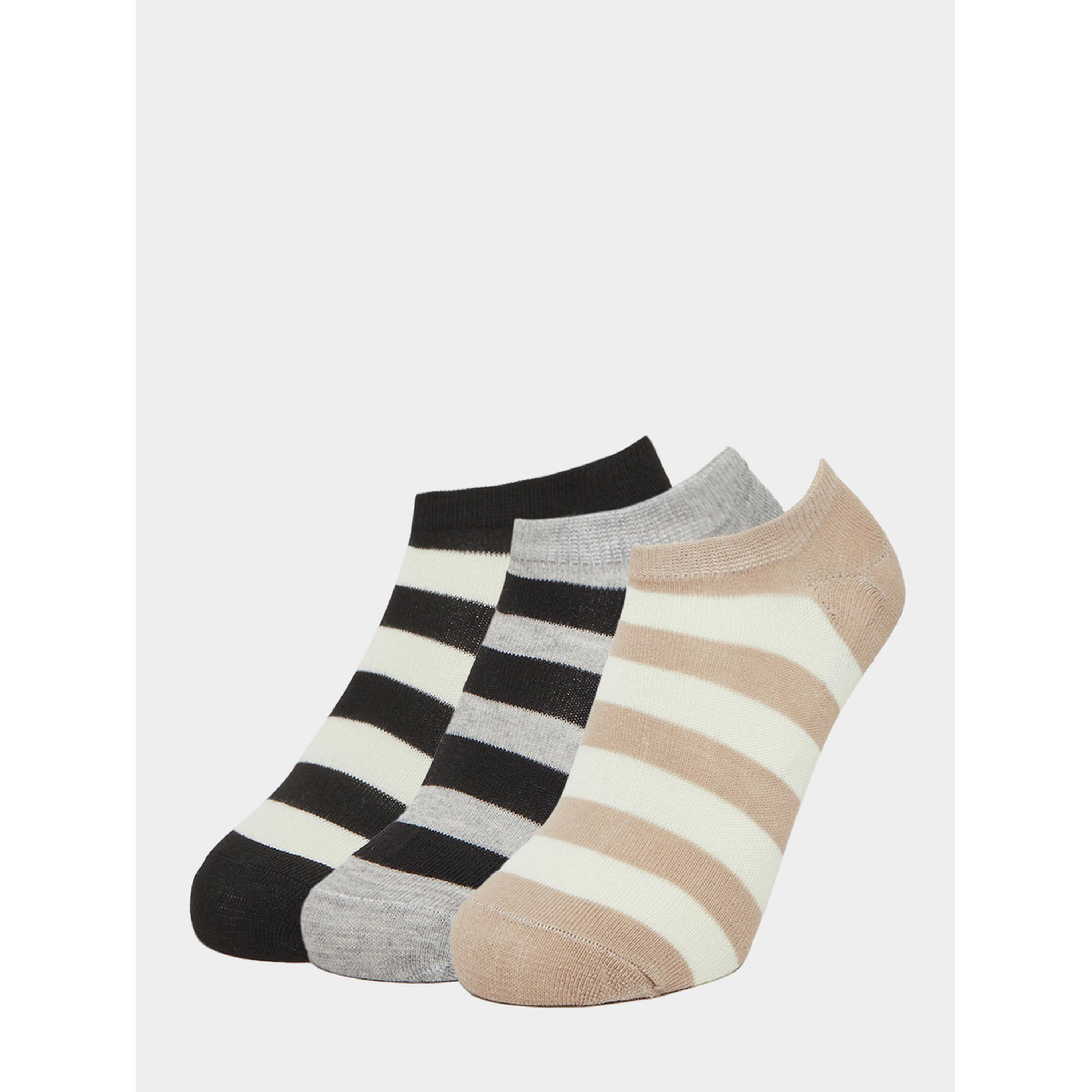 طقم من 3 أزواج جوارب قصيرة مخططة-women-socksandstockings-image-1