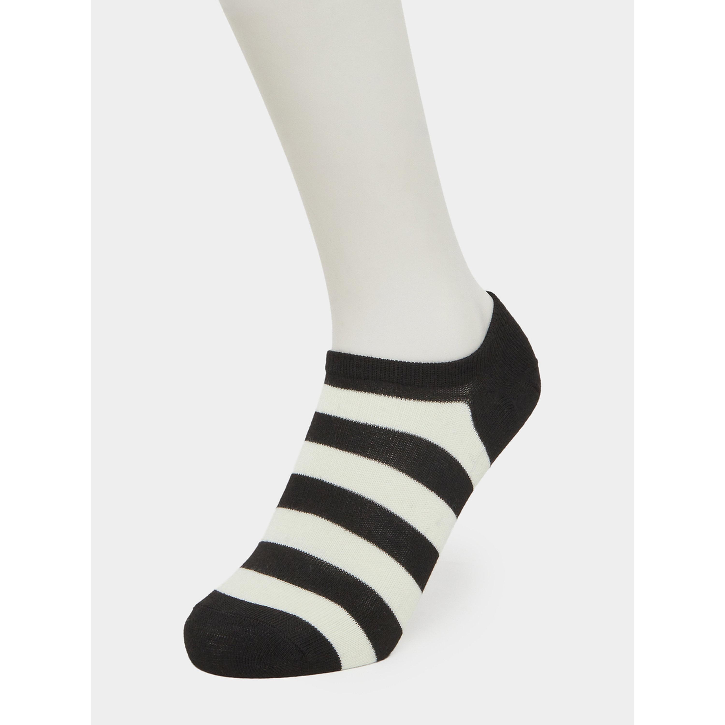 طقم من 3 أزواج جوارب قصيرة مخططة-women-socksandstockings-image-6