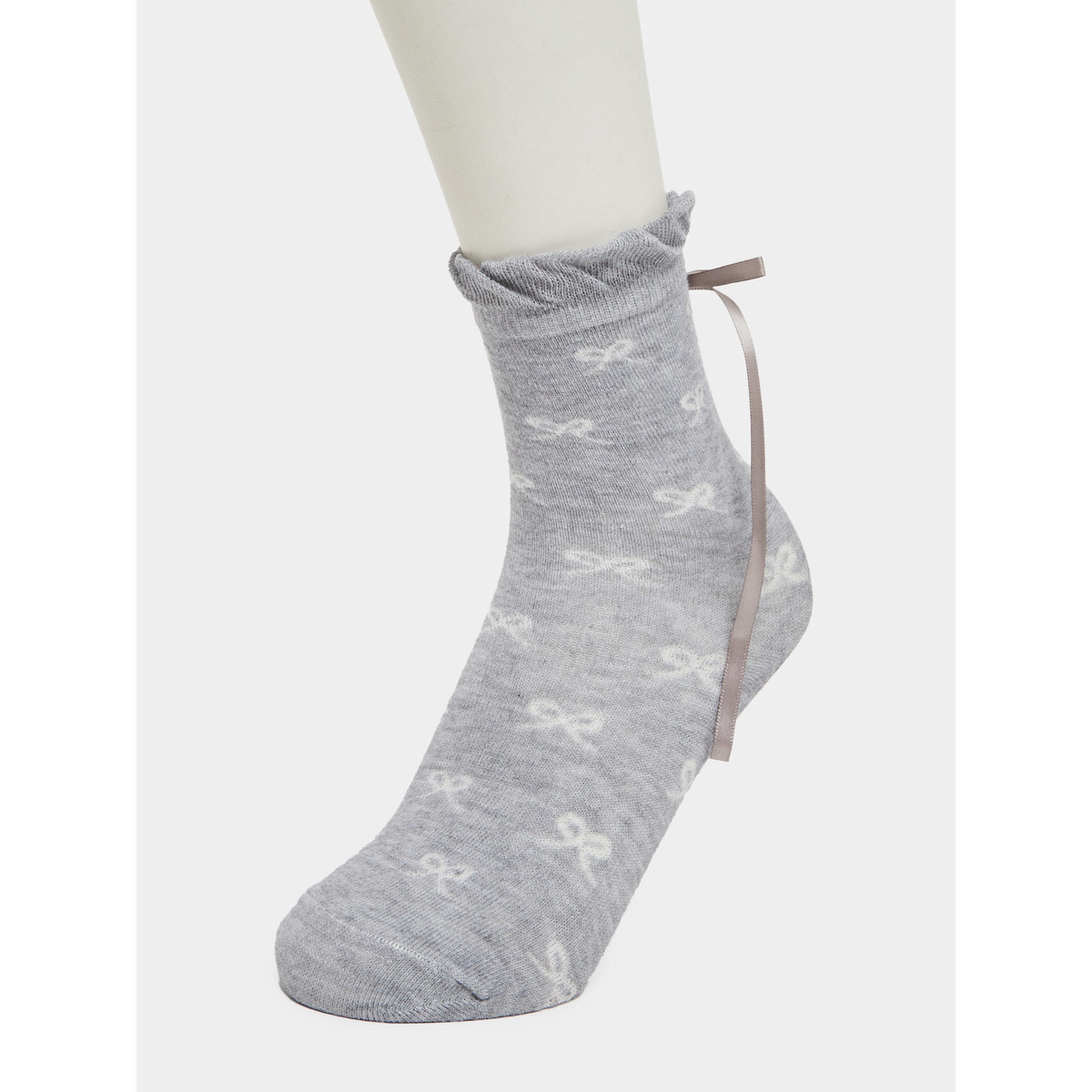 طقم من زوجين جوارب بتفاصيل شريط-women-socksandstockings-image-4