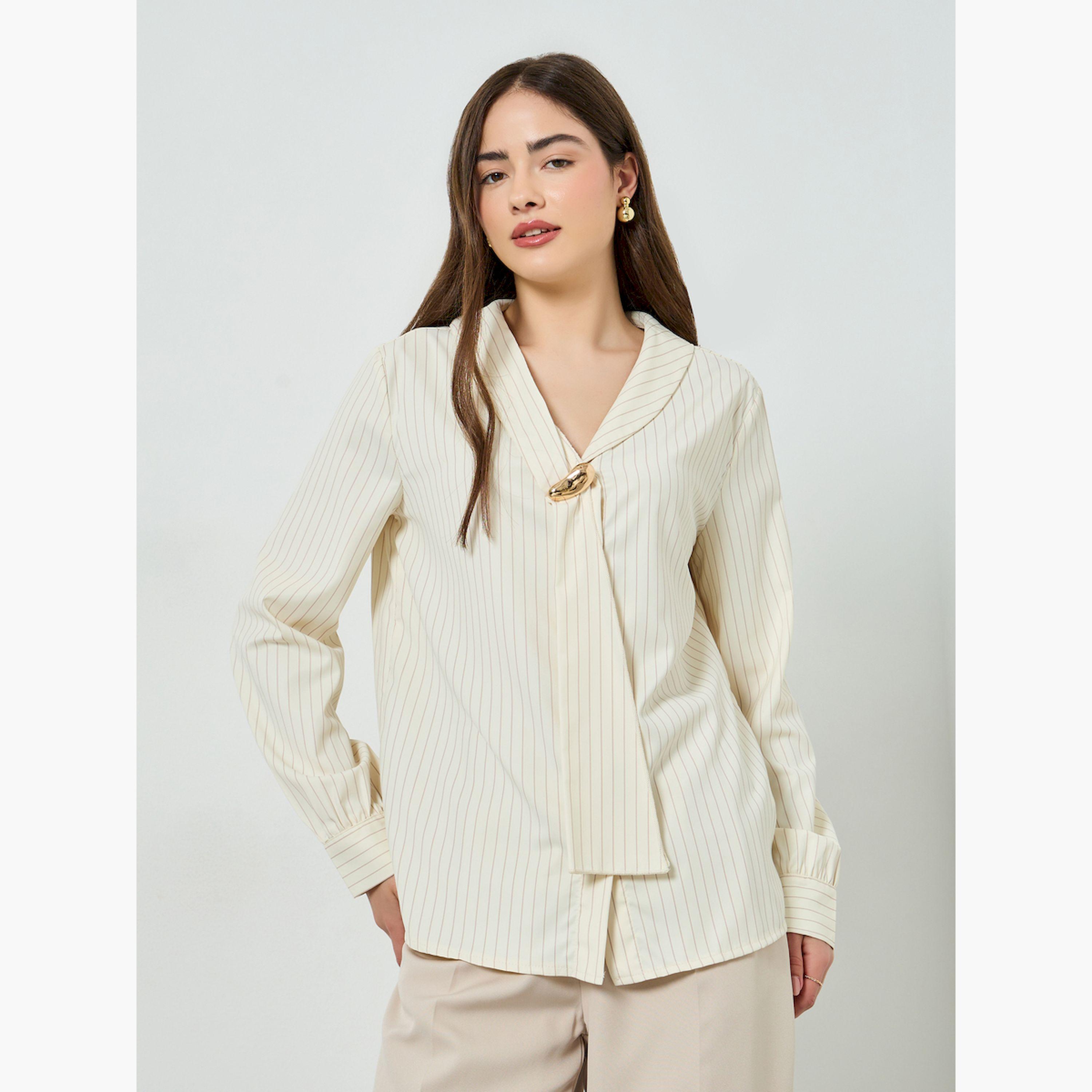 بلوزة مقلمة مزينة بإبزيم معدني-women-clothing-shirtsandblouses-blouses-image-1