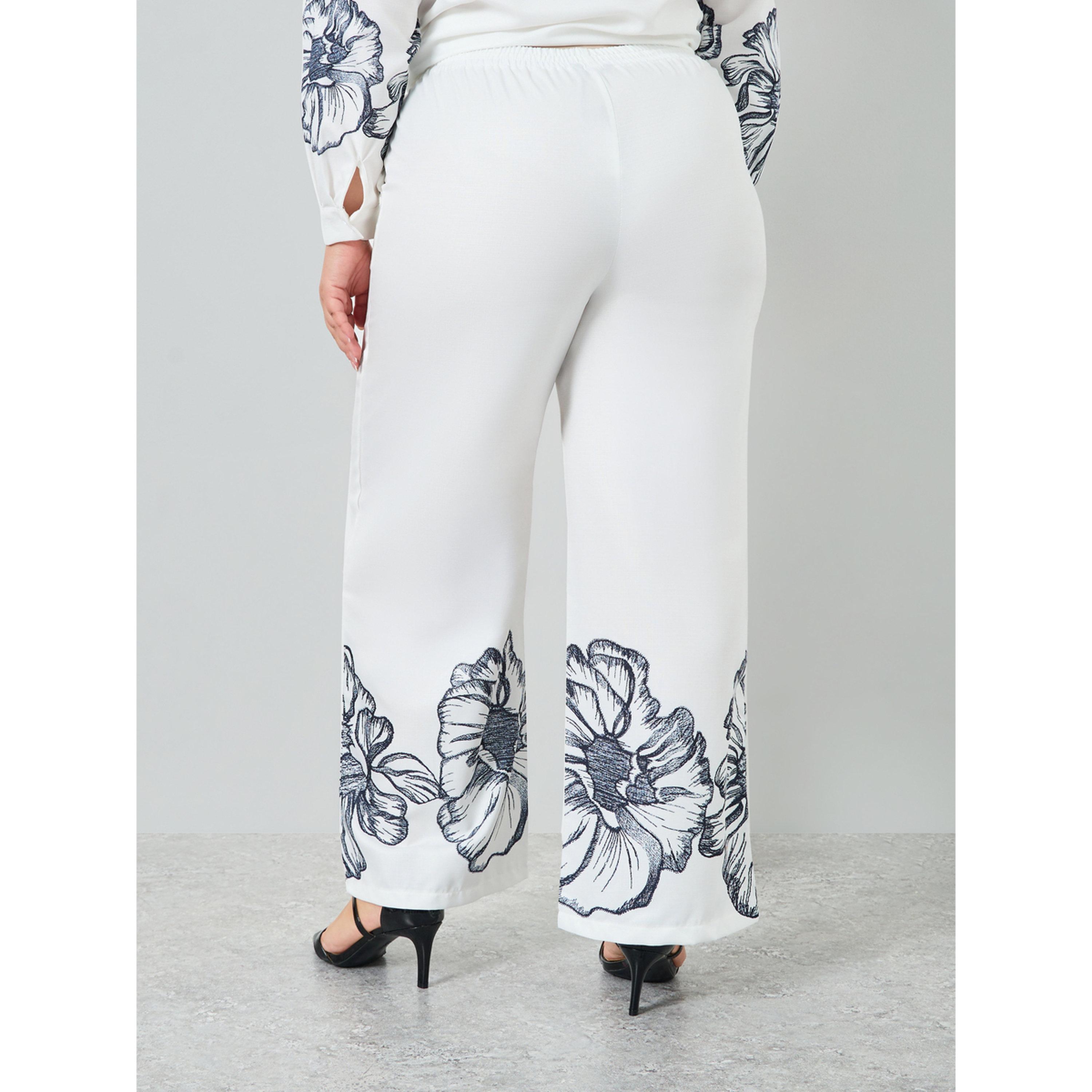 Styli Plus Size Off White Floral Wide Leg Trousers-women-clothing-bottoms-joggers-image-4
