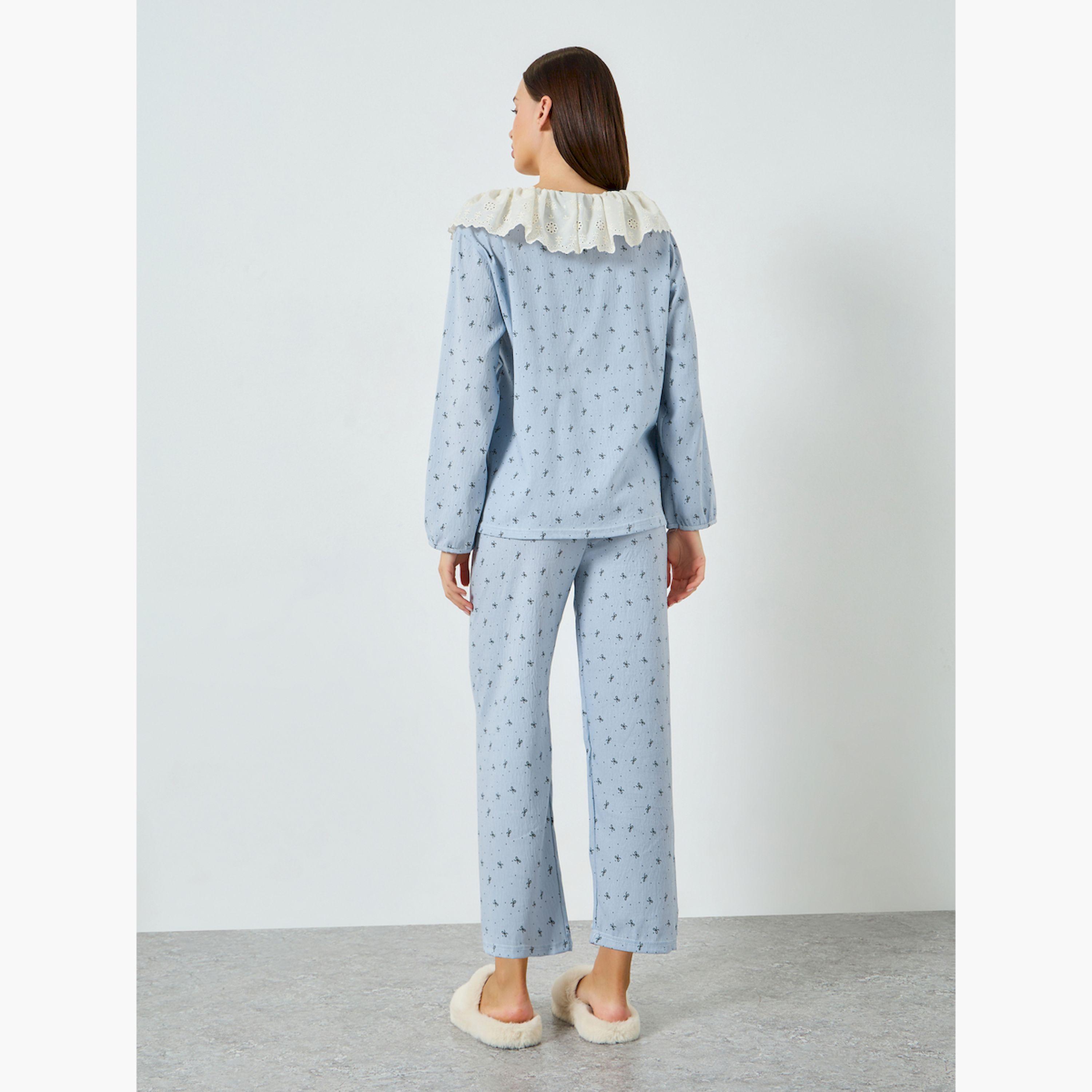 مجموعة من بيجاما وبلوزة بطبعة زهور وياقة دانتيل-women-clothing-nightwear-pyjamas-longsets-image-3
