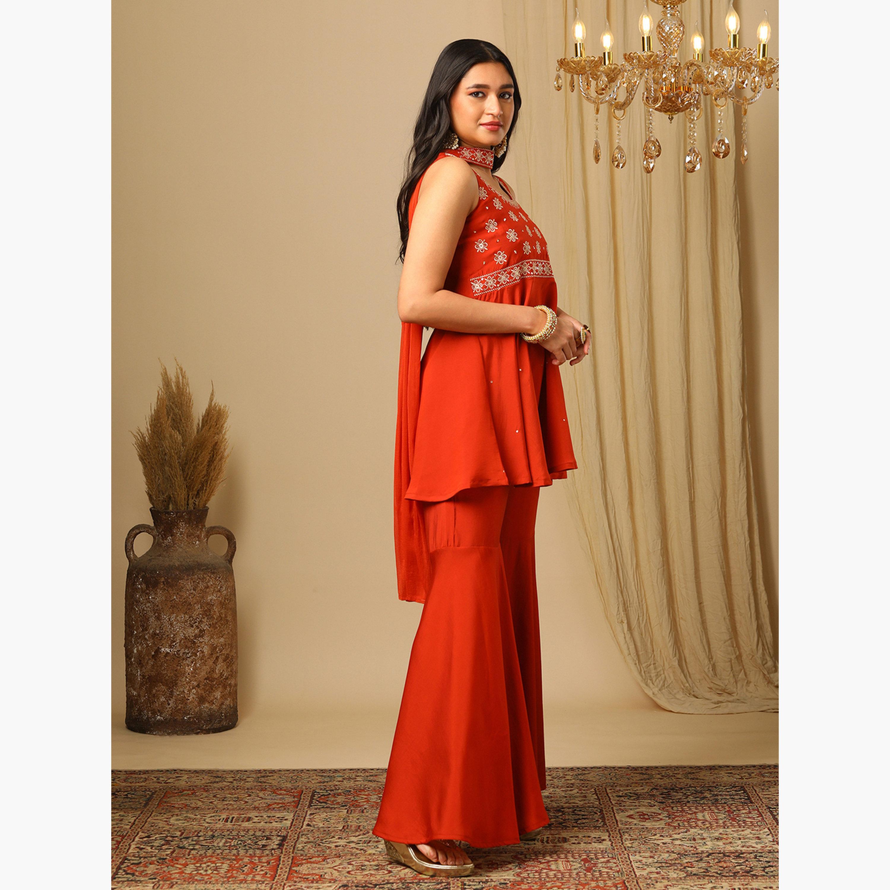 طقم منسق من تونيك وبنطال غارارا وتفاصيل ترتر ودوباتا للنساء-women-clothing-ethnicwear-kurtasets-image-2