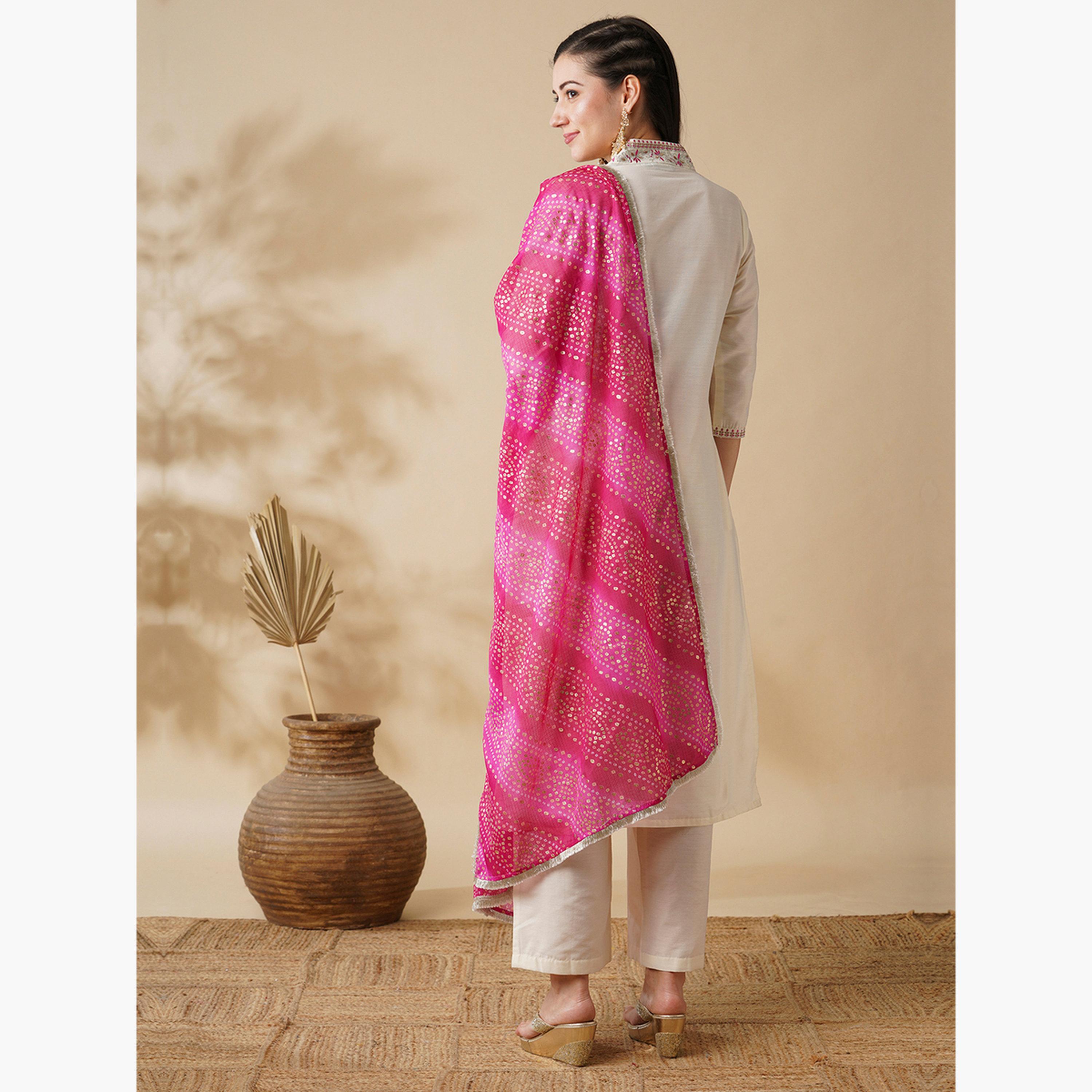 طقم كورتا مستقيمة مطرزة مع بنطال ودوباتا للنساء-women-clothing-ethnicwear-kurtasets-image-3