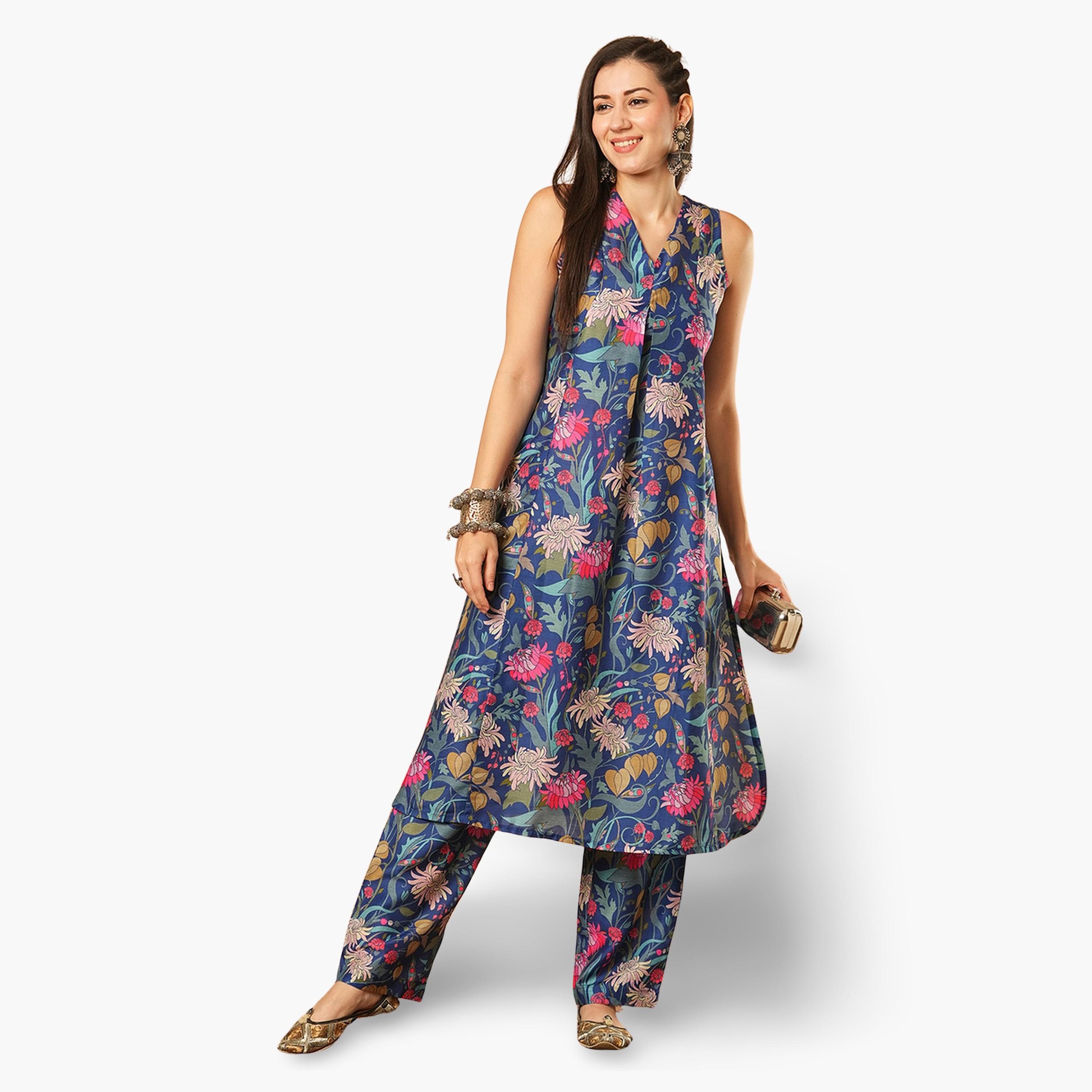 طقم كورتا بطبعة أزهار مع بنطال مستقيم للنساء-women-clothing-ethnicwear-kurtasets-image-1