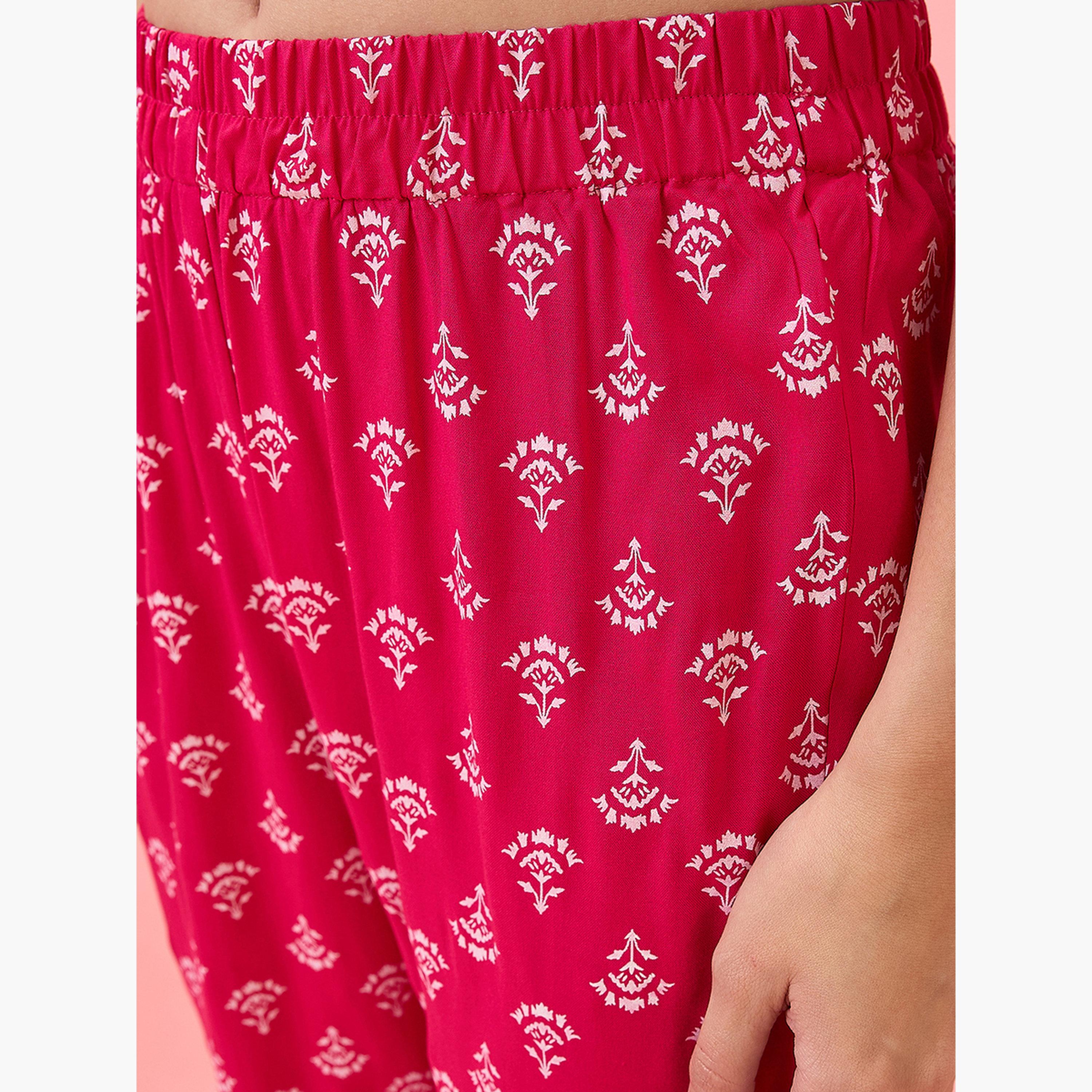 Globus X Styli Women Pink Embroidered Floral Print Tiered Kurta and Pants Set-women-clothing-ethnicwear-kurtasets-image-5