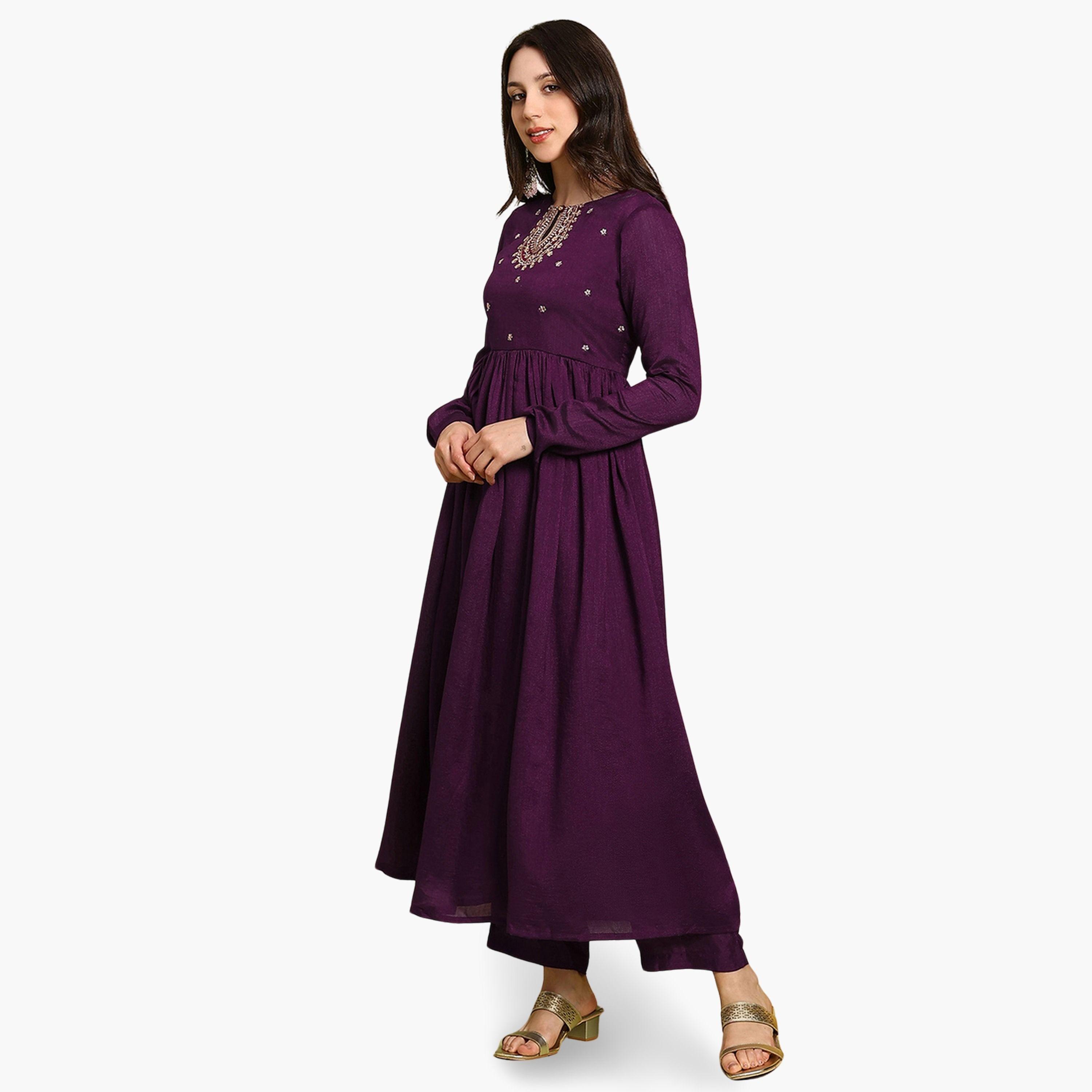 طقم منسق من كورتا مطرزة بالترتر وبنطال بأرجل واسعة-women-clothing-ethnicwear-kurtasets-image-2