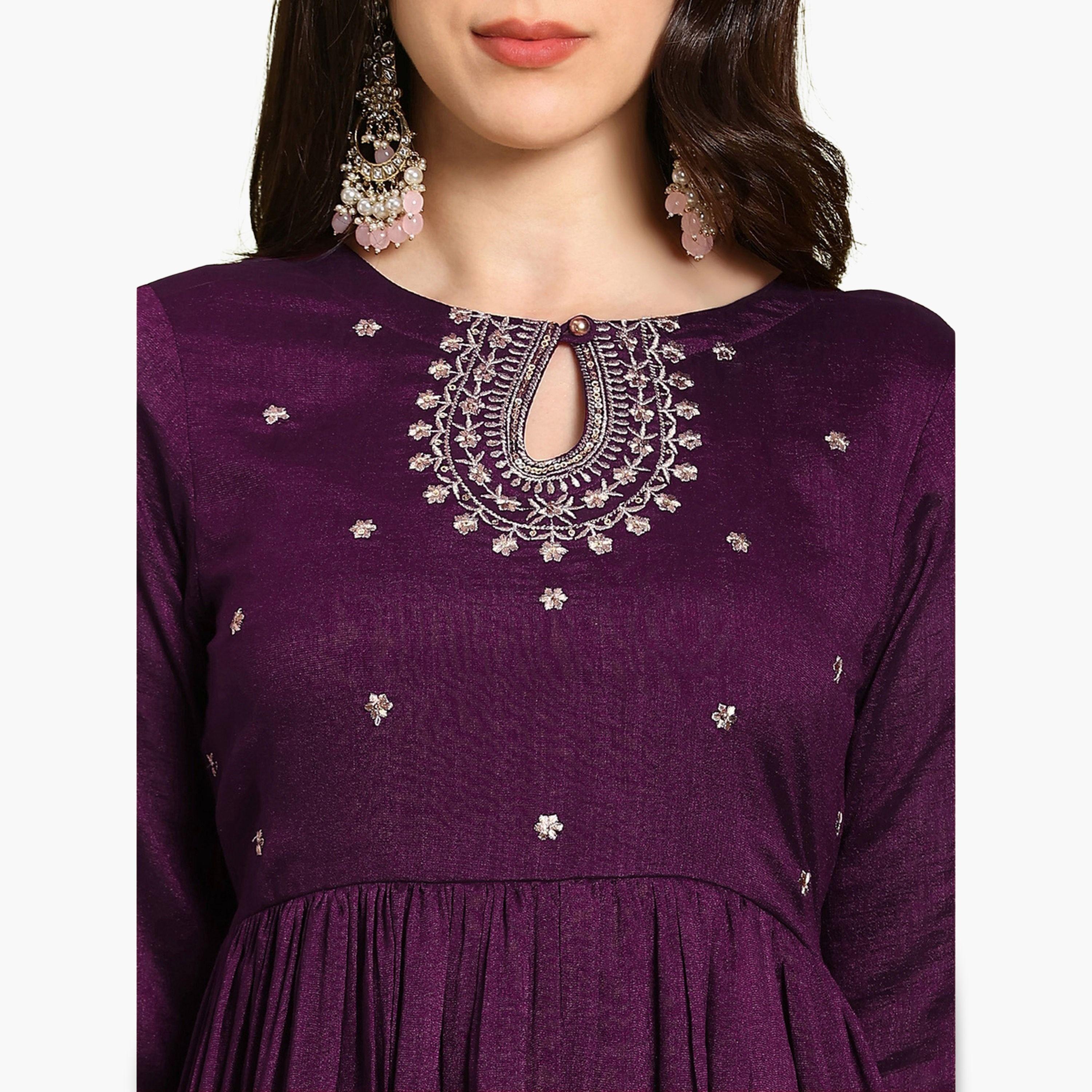 طقم منسق من كورتا مطرزة بالترتر وبنطال بأرجل واسعة-women-clothing-ethnicwear-kurtasets-image-4
