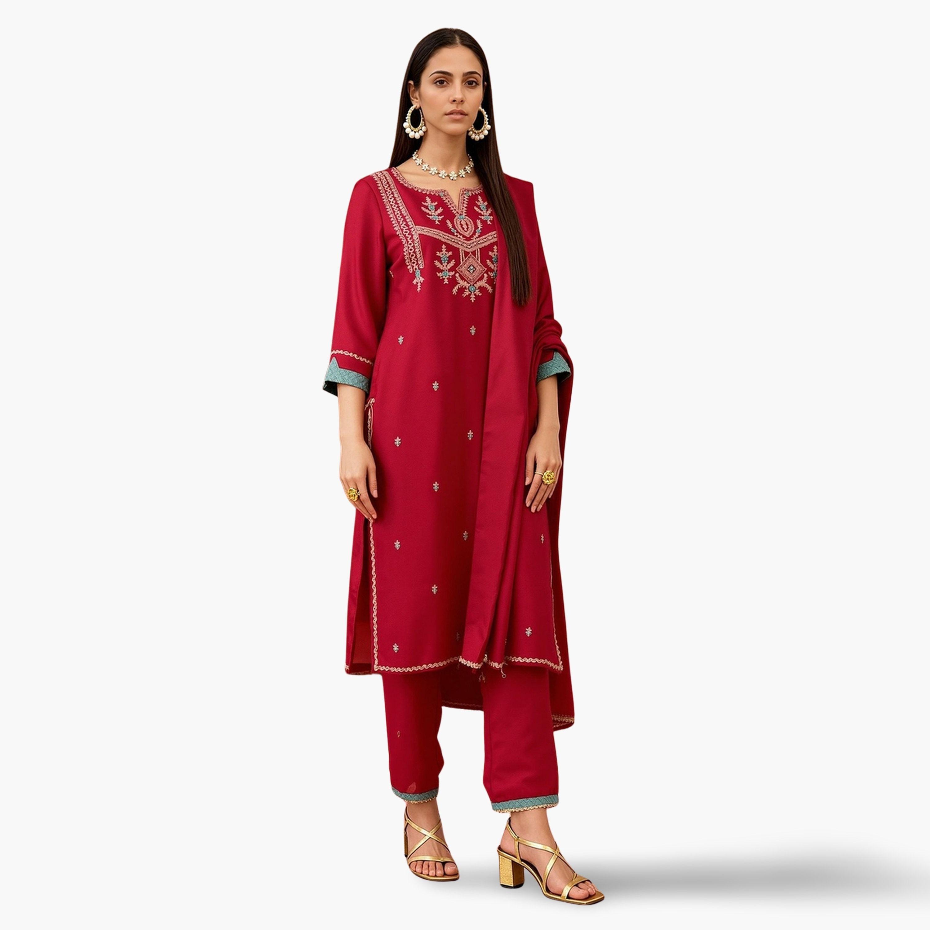 طقم كورتا مستقيمة مطرزة مع بنطال واسع ودوباتا للنساء-women-clothing-ethnicwear-kurtasets-image-1