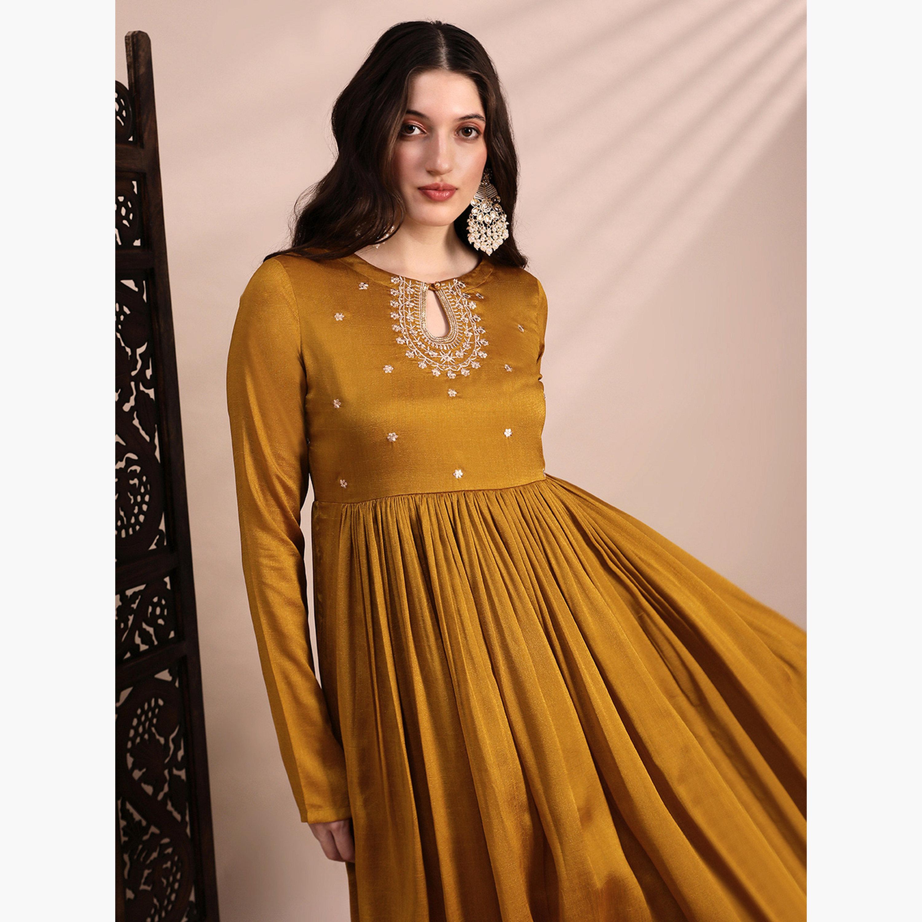 Globus X Styli Women Yellow Sequin Embroidered Kurta with Wide Leg Pants Set-women-clothing-ethnicwear-kurtasets-image-3