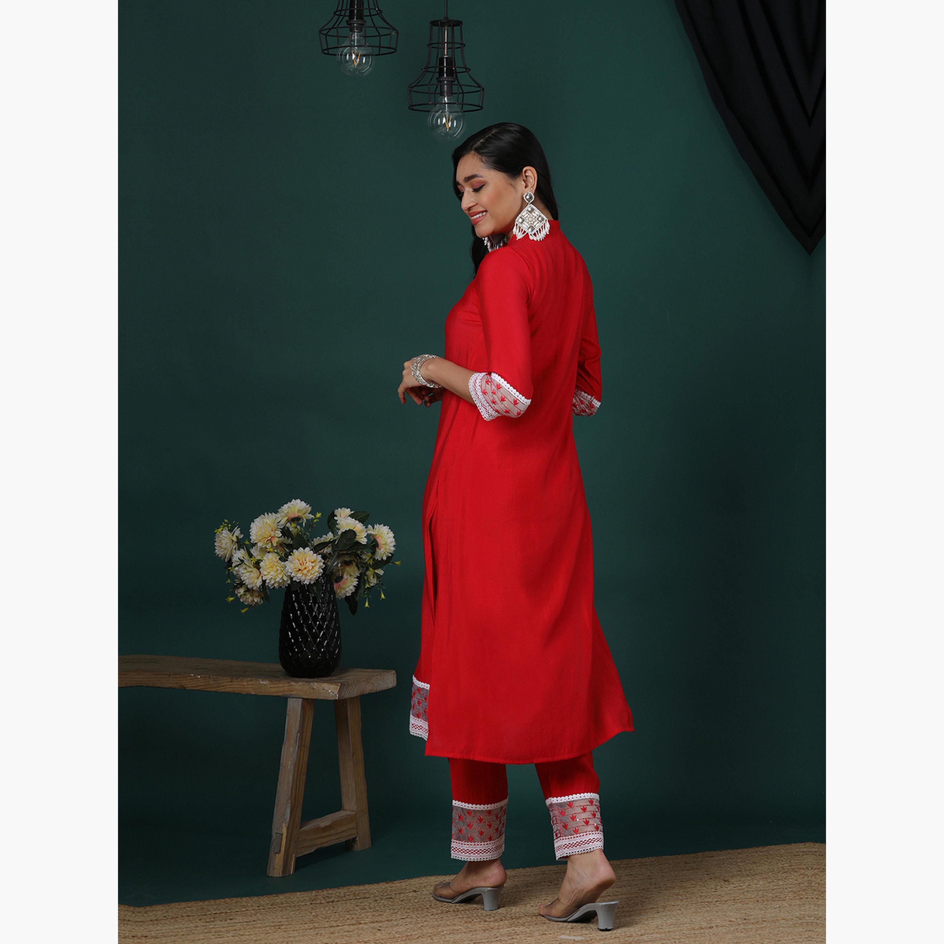 طقم كورتا مطرزة بالترتر وبنطال للنساء-women-clothing-ethnicwear-kurtasets-image-3