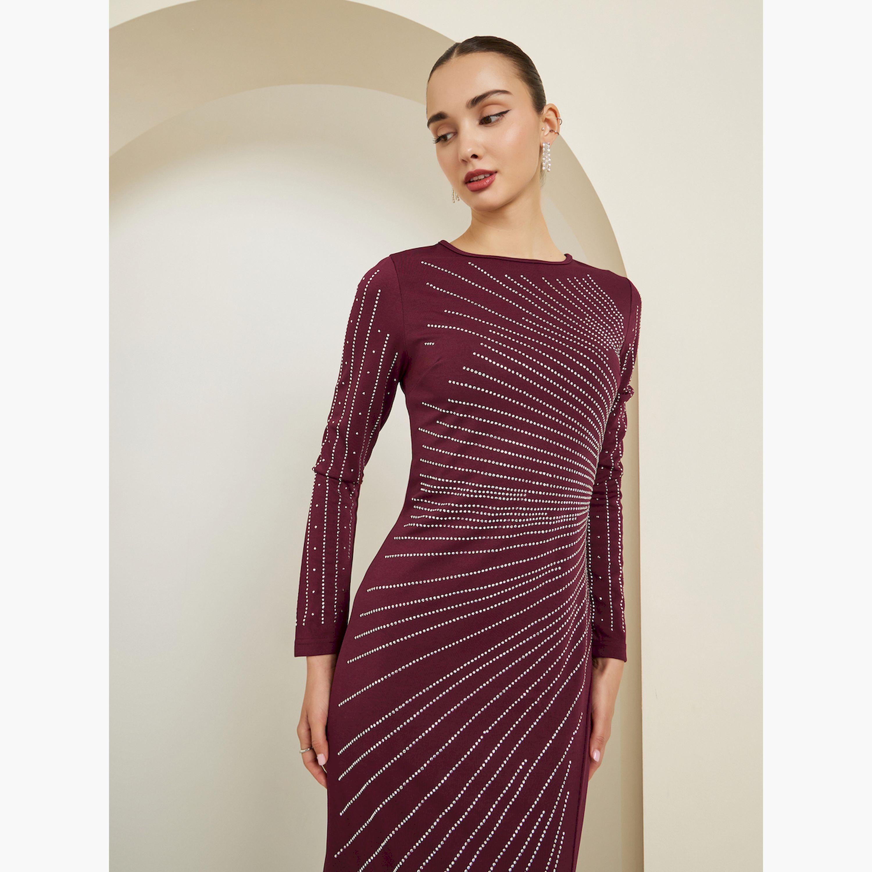 فستان طويل منمق بحجر الراين مع شق امامي-women-clothing-dresses-image-2