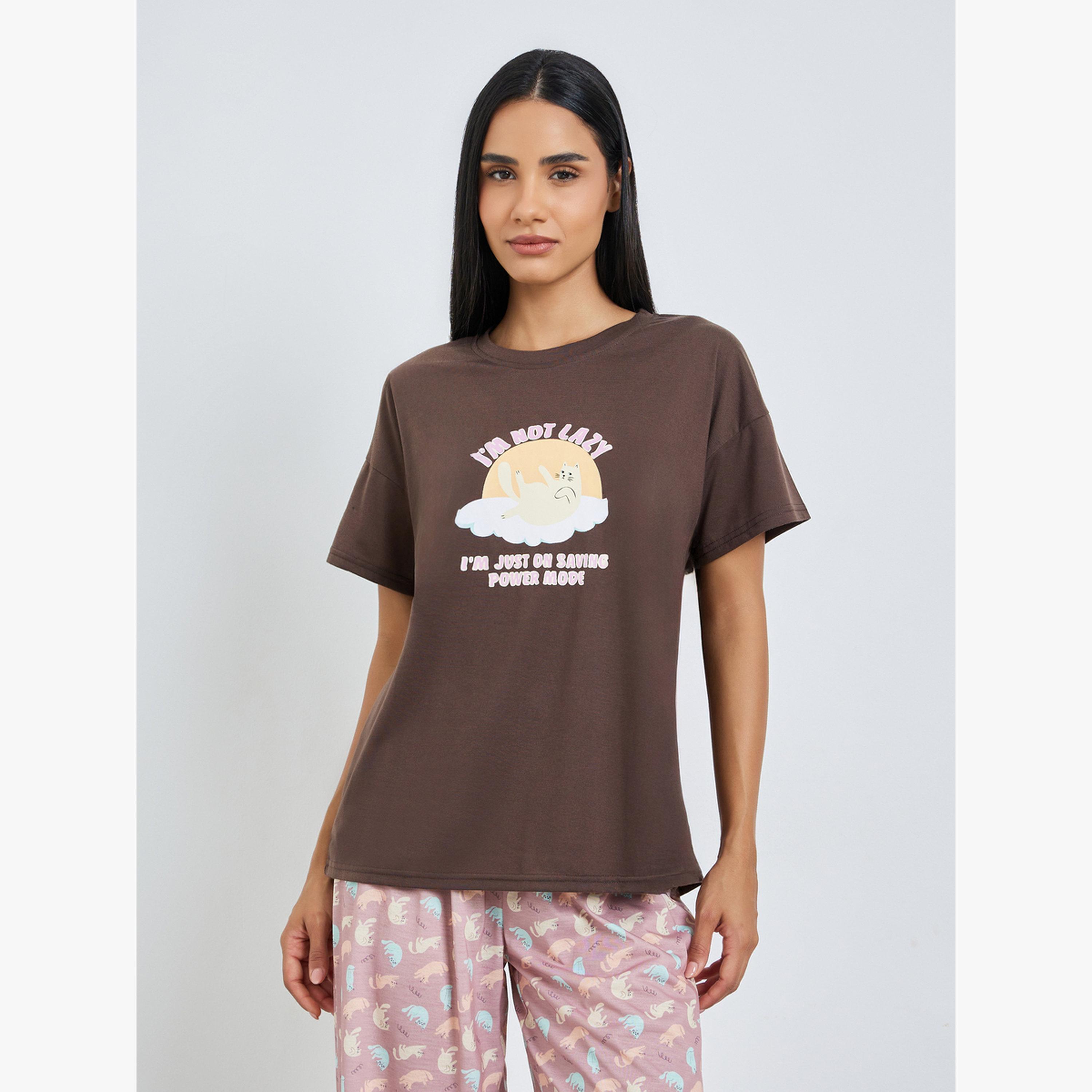 Styli Lazy Cat Graphic Drop Shoulder T-Shirt and Pyjama Set-women-clothing-nightwear-pyjamas-longsets-image-2