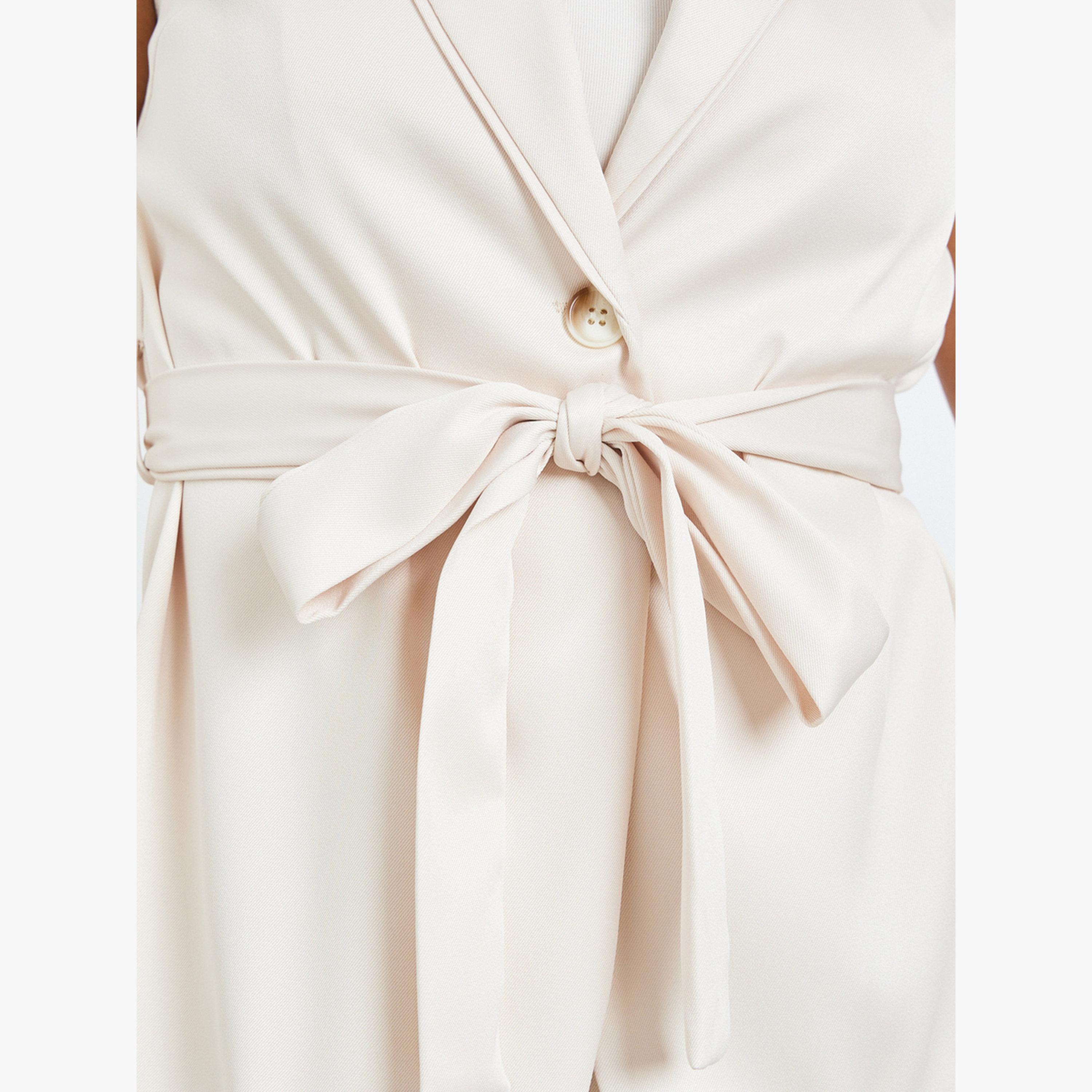 طقم منسق من بنطال بأرجل واسعة وفيست بليزر برباط خصر-women-clothing-coordsets-image-5