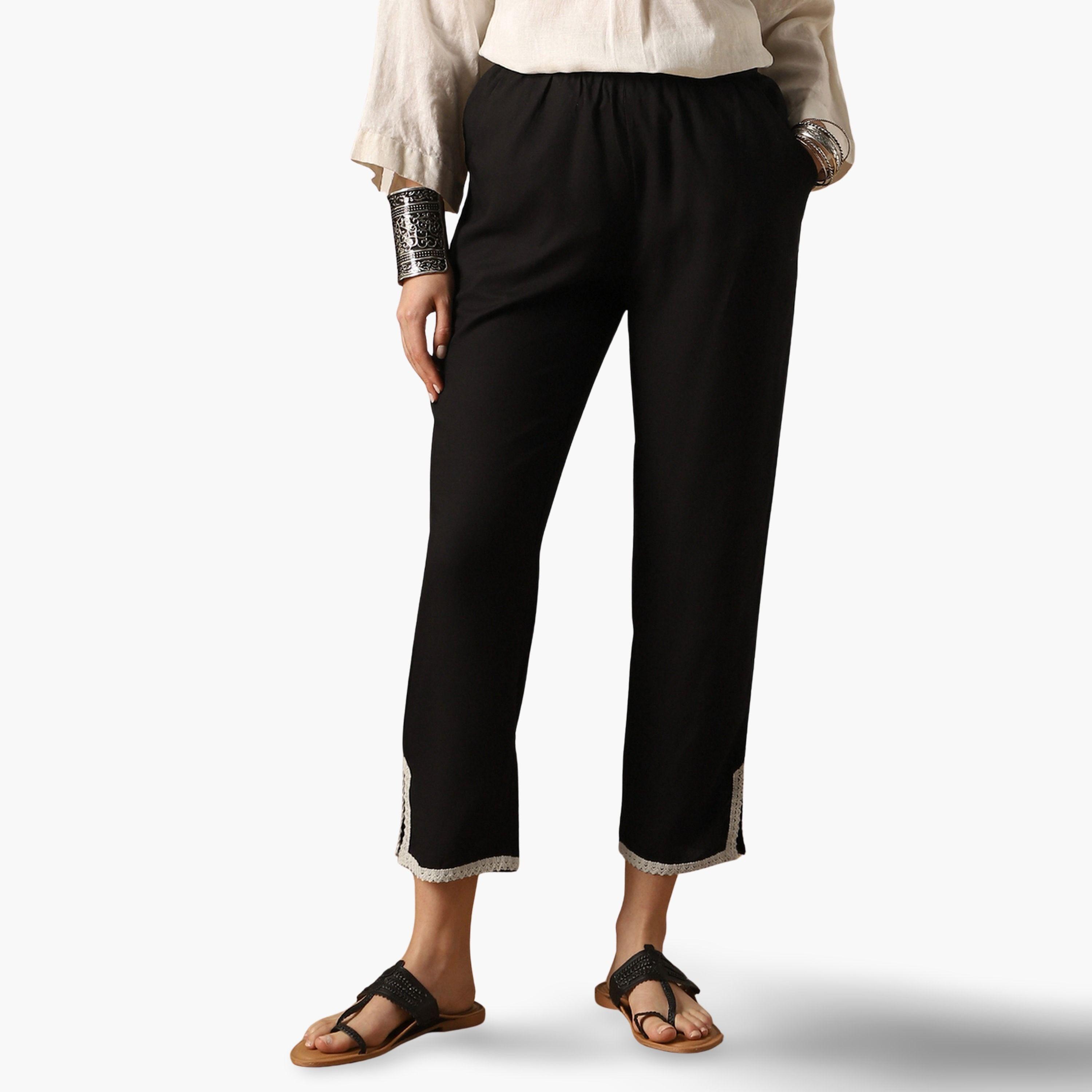 بنطلون بقصة ضيقة من الأسفل وتفاصيل دانتيل-women-clothing-bottoms-trousers-image-1