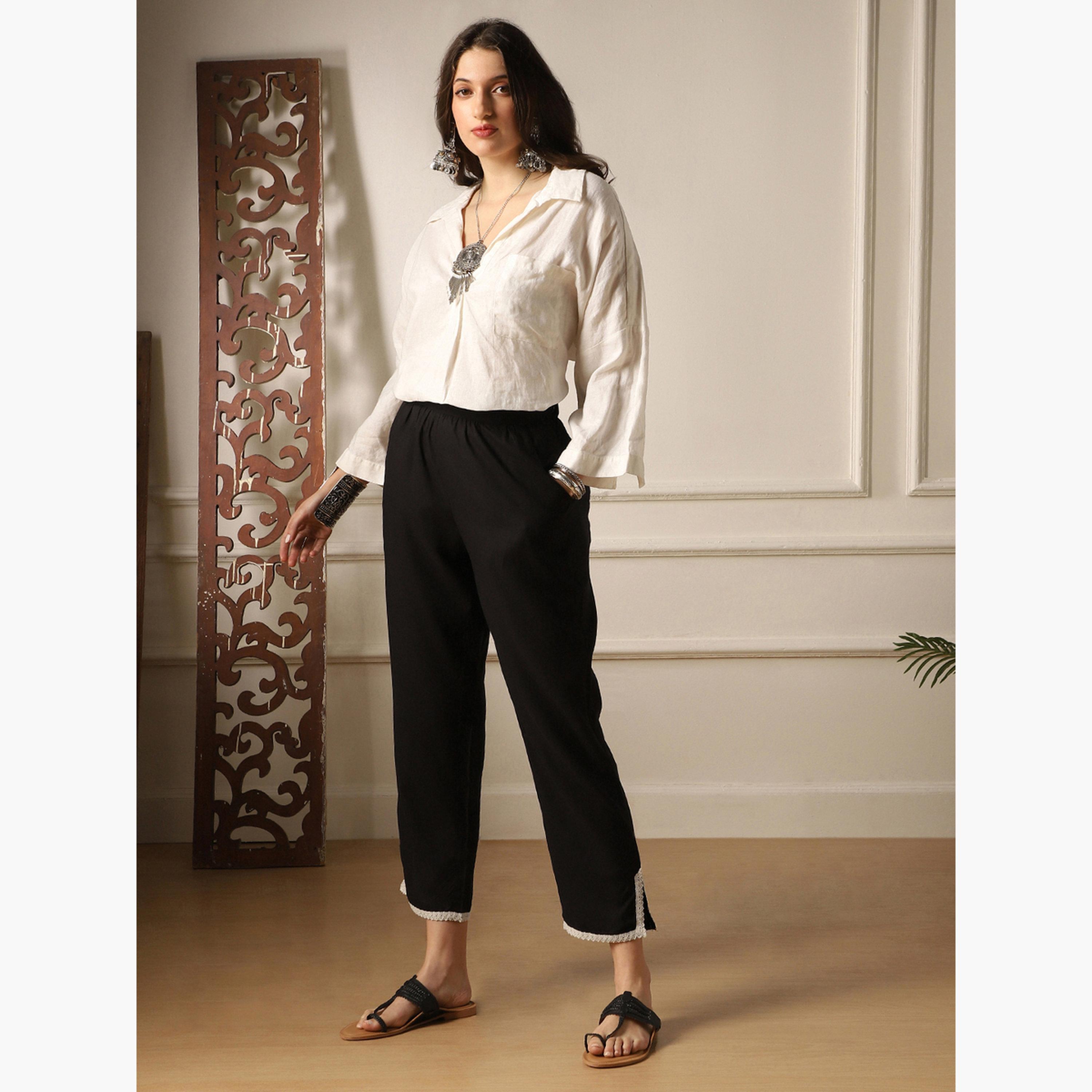 بنطلون بقصة ضيقة من الأسفل وتفاصيل دانتيل-women-clothing-bottoms-trousers-image-2
