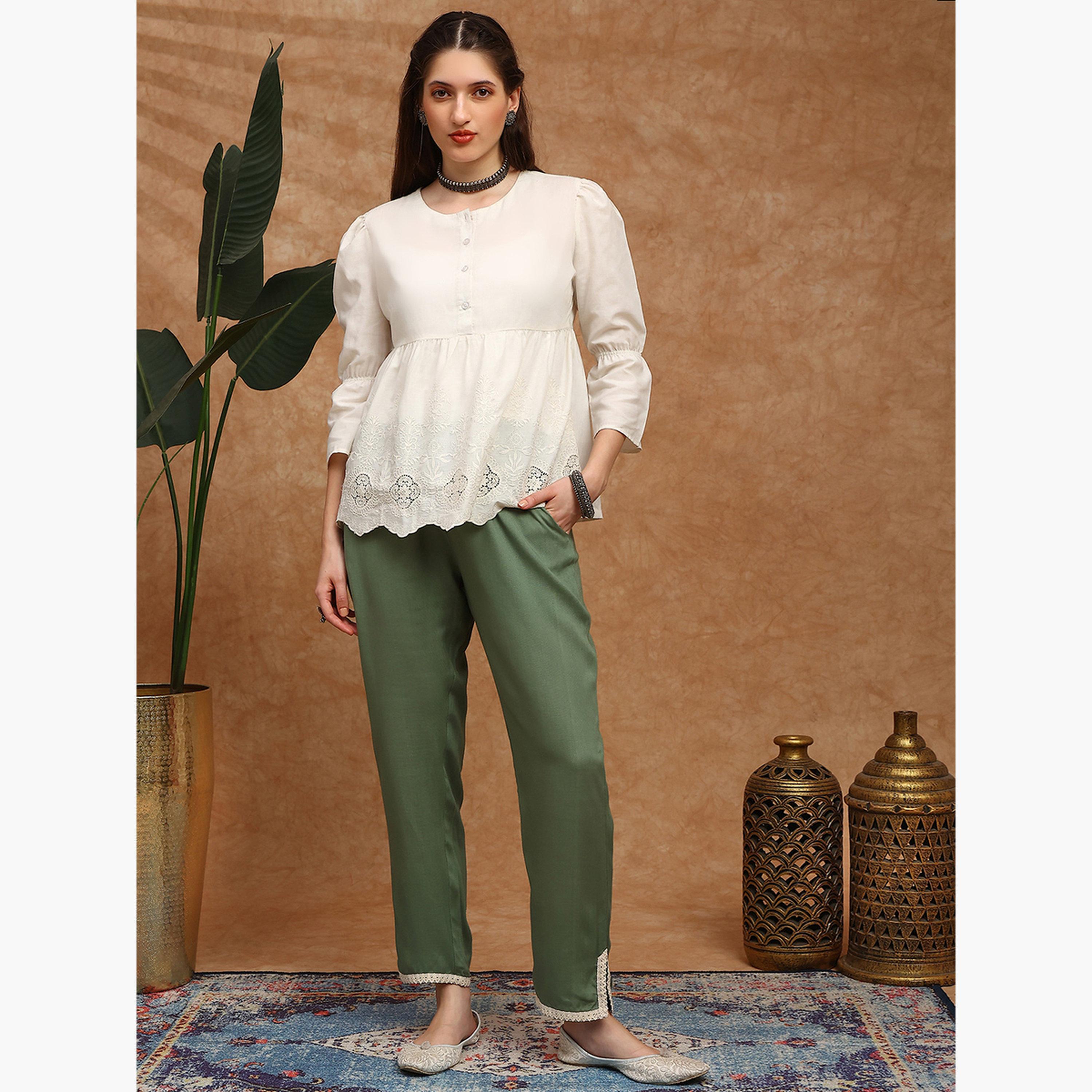 بنطلون بقصة ضيقة من الأسفل وتفاصيل دانتيل-women-clothing-bottoms-trousers-image-2