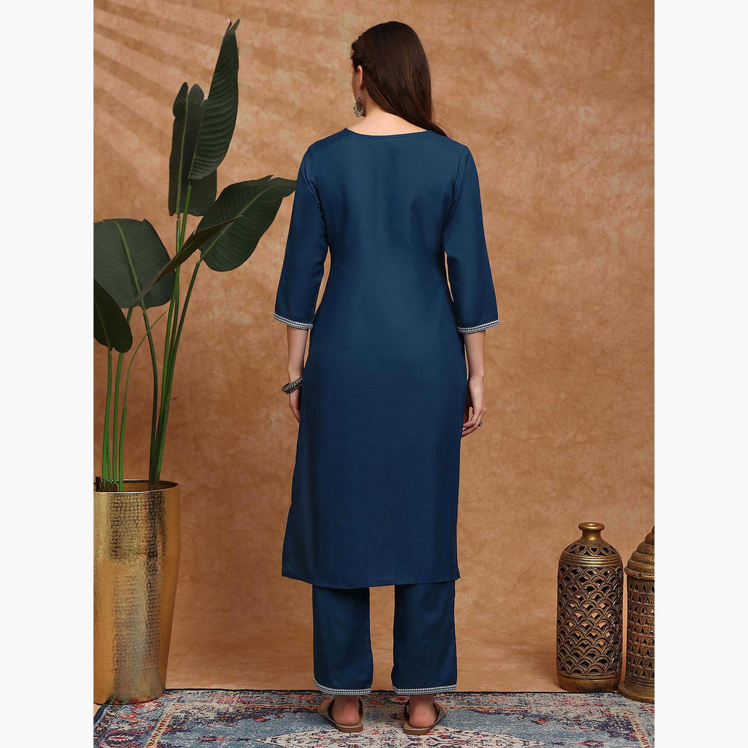 طقم كورتا مستقيمة وبنطال واسع مطرز بزهور-women-clothing-ethnicwear-kurtasets-image-3