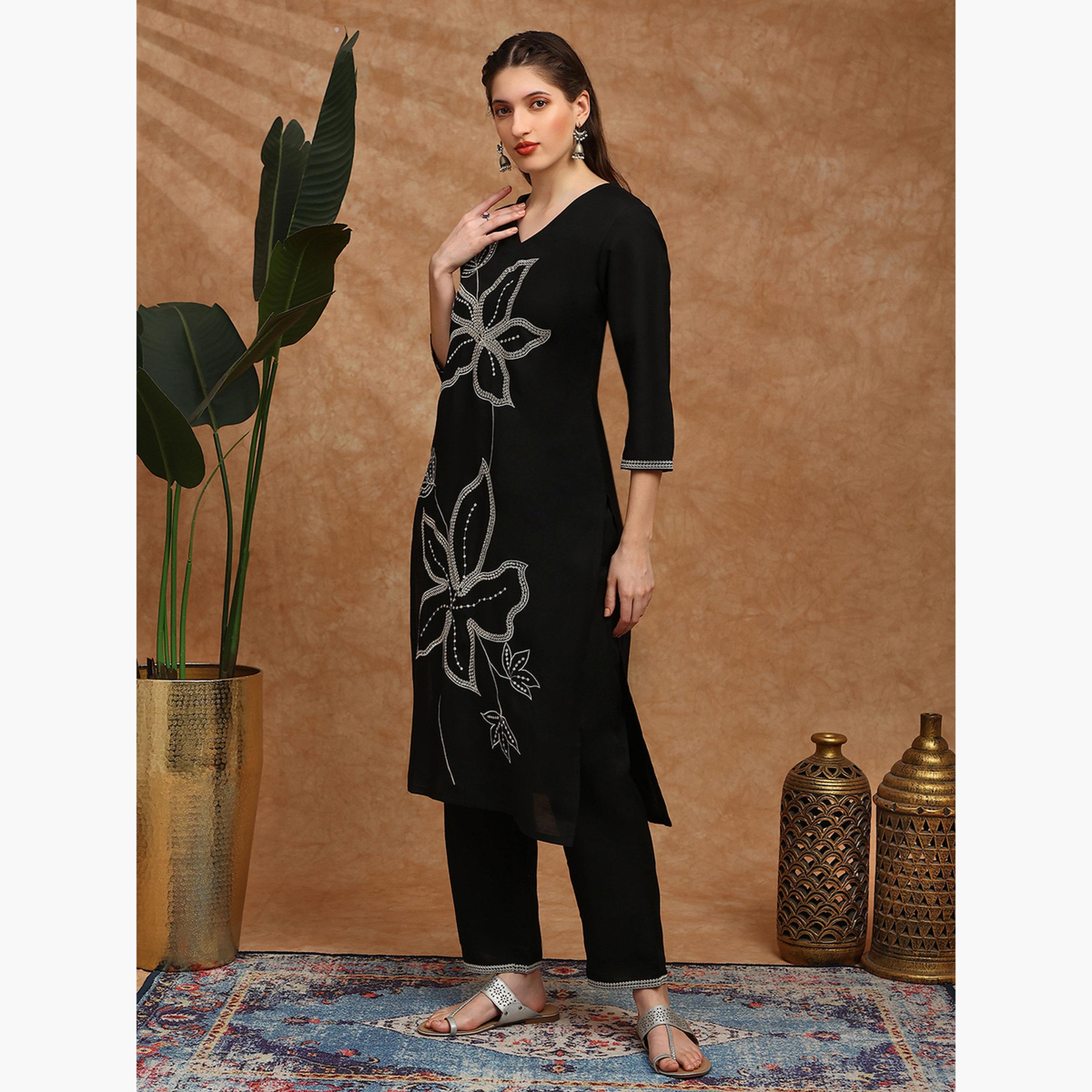 Globus X Styli Women Black Floral Embroidered Kurta with Wide Leg Pants Set-women-clothing-ethnicwear-kurtasets-image-2