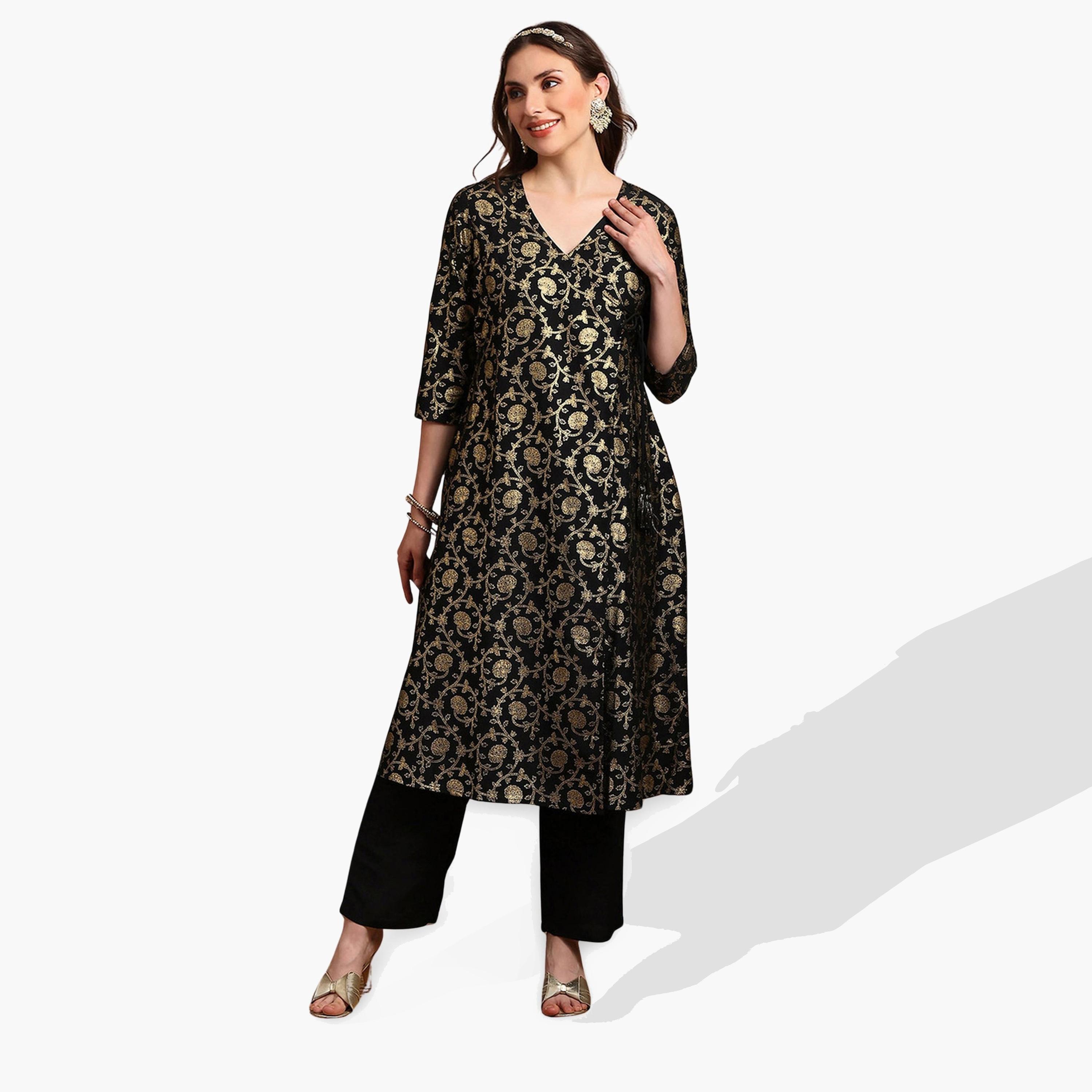 Globus X Styli Women Black Gold Foil Floral Print Kurta with Pants Set-women-clothing-ethnicwear-kurtasets-image-1