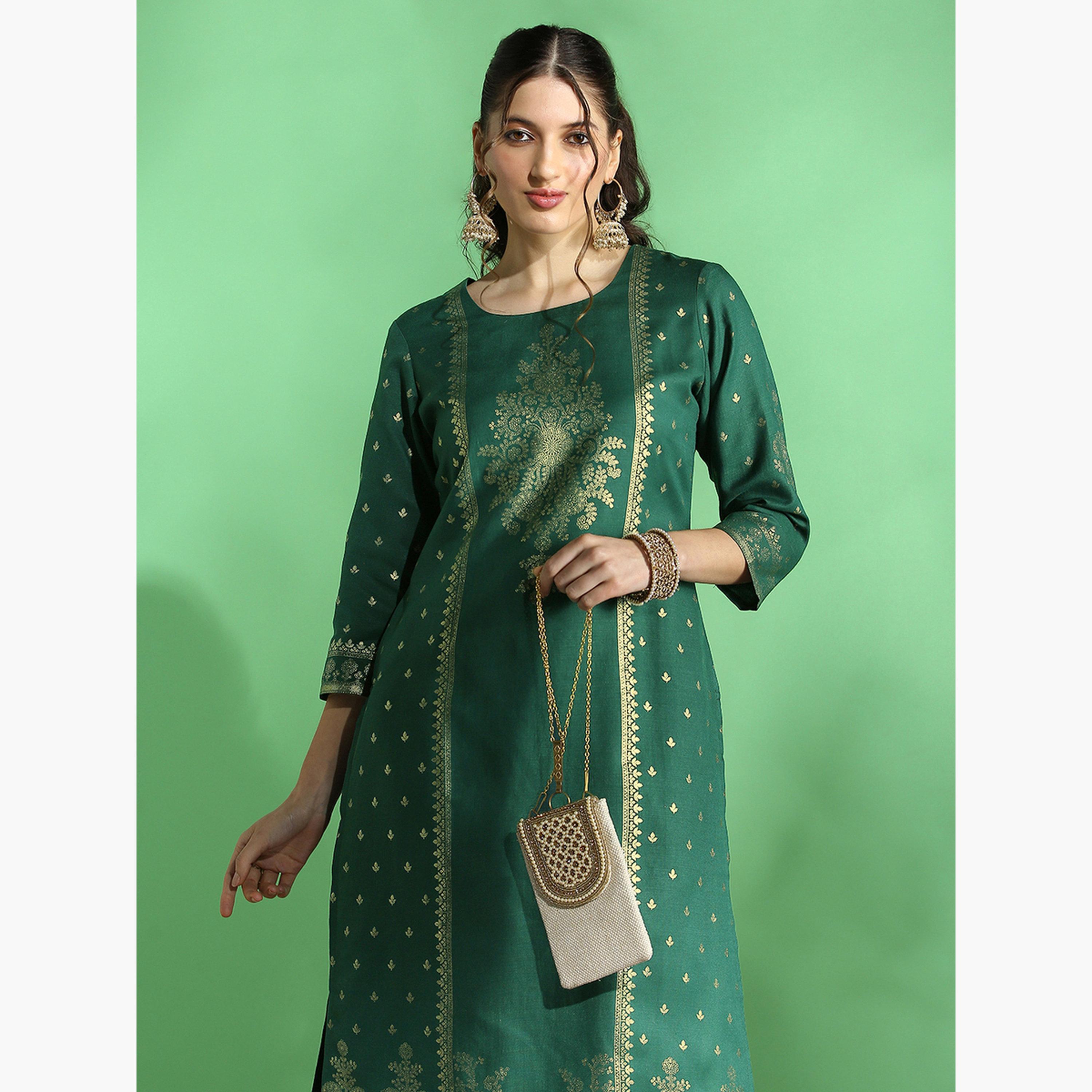 Globus X Styli Women Green Ethnic Foil Print Straight Kurta and Pant Set-women-clothing-ethnicwear-kurtasets-image-4