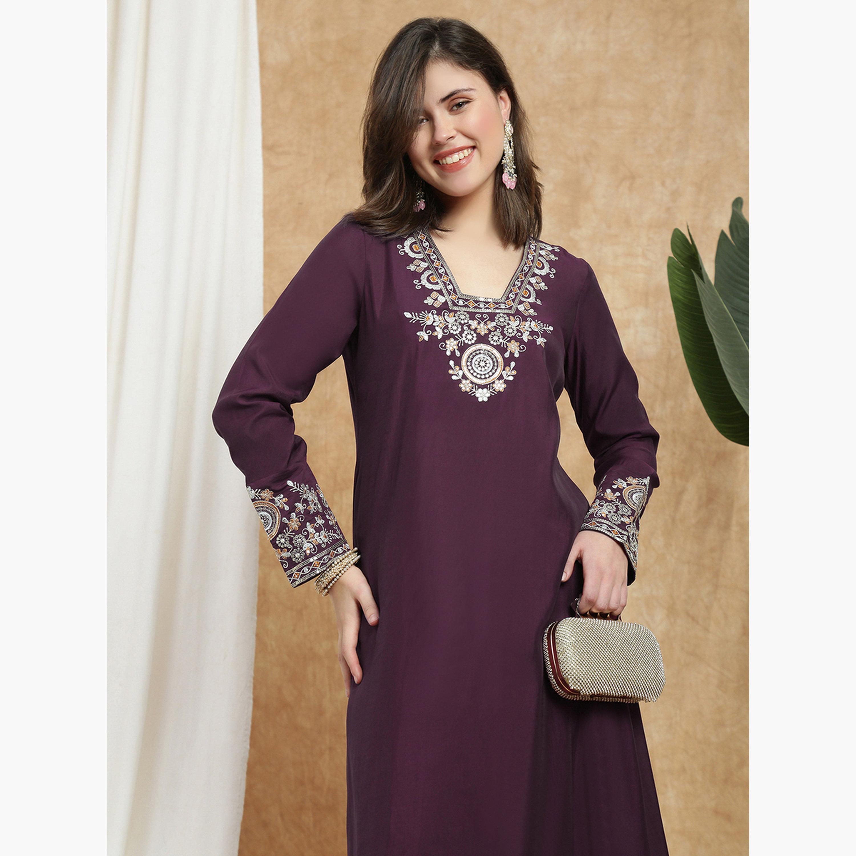 طقم كورتا مطرزة بزخارف زاري وترتر مع بنطال-women-clothing-ethnicwear-kurtasets-image-4