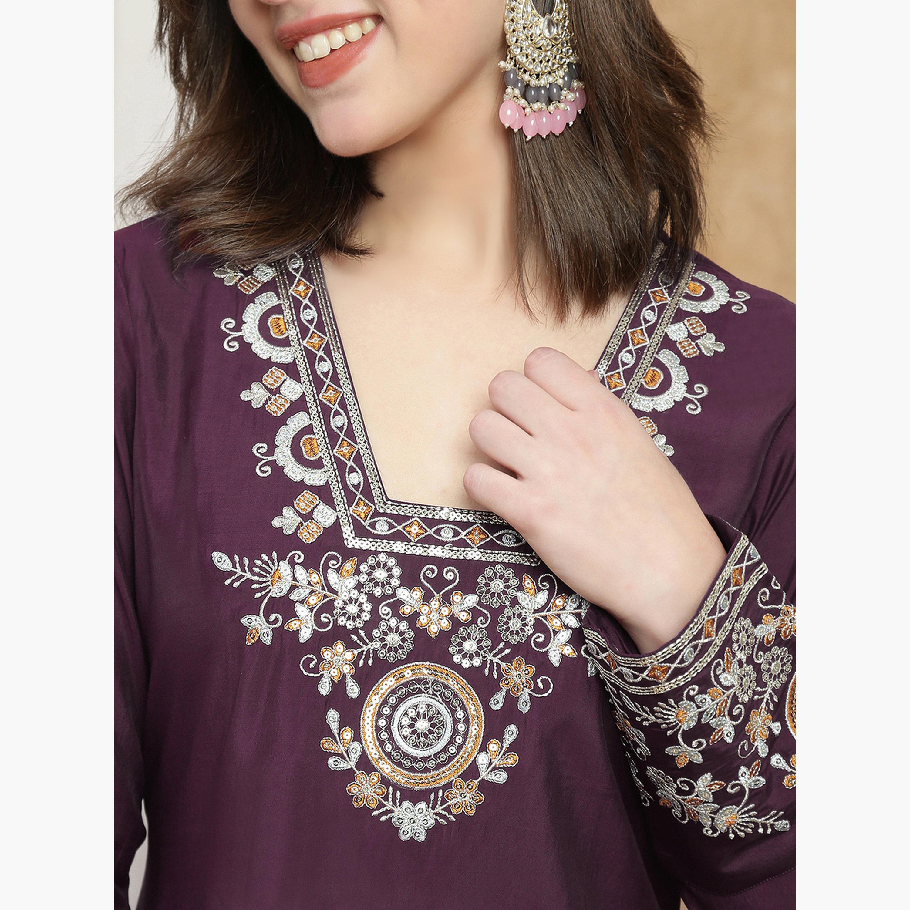 طقم كورتا مطرزة بزخارف زاري وترتر مع بنطال-women-clothing-ethnicwear-kurtasets-image-6