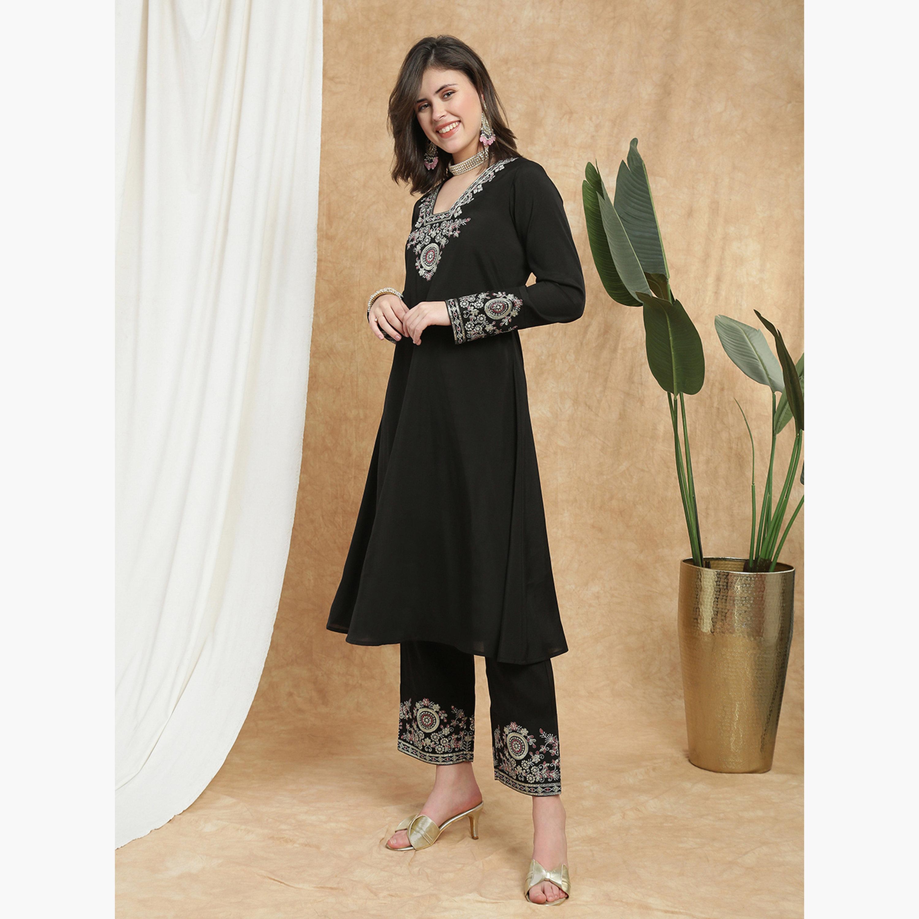 Globus X Styli Women Black Sequin Zari Embroidered Kurta with Pant Set-women-clothing-ethnicwear-kurtasets-image-2