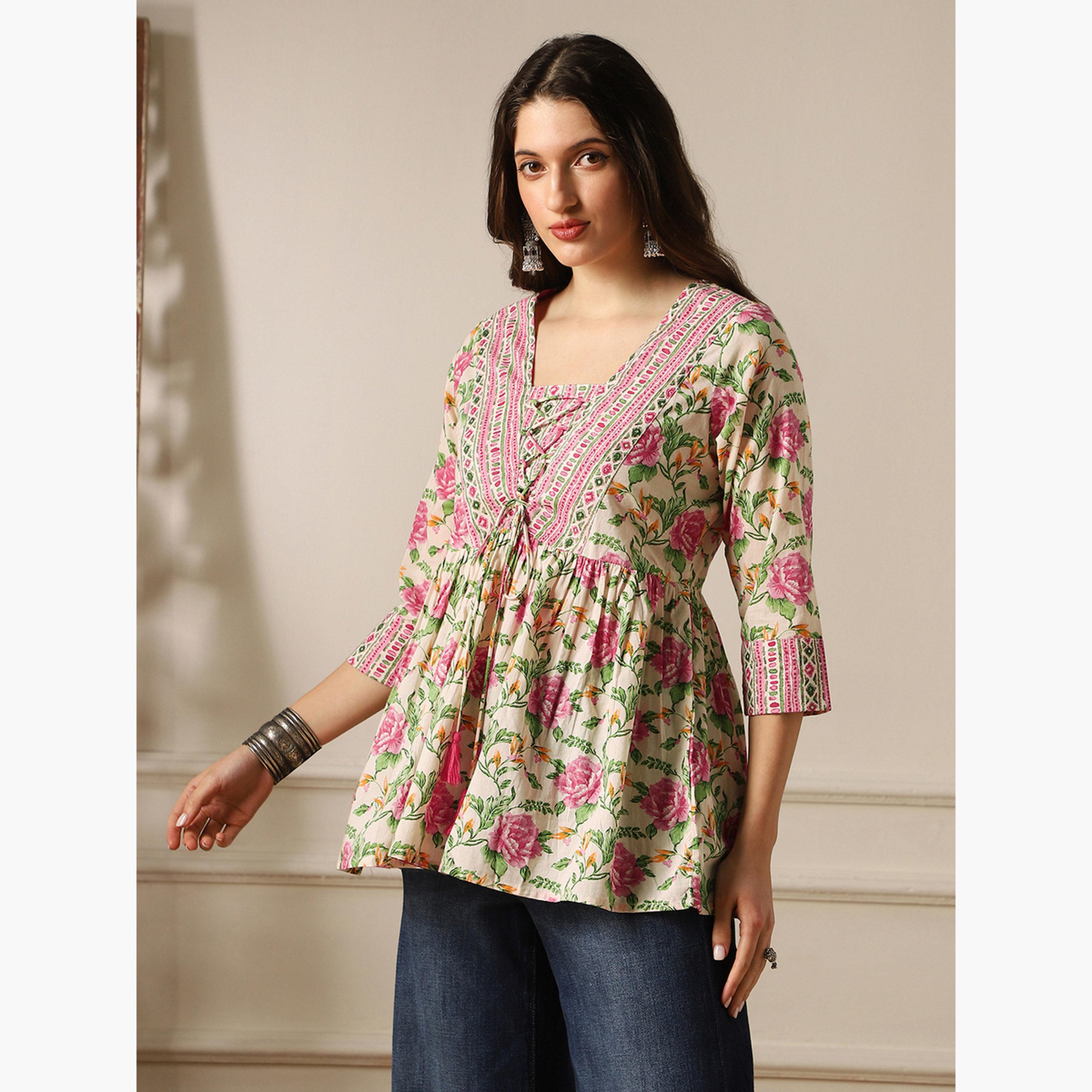 تونيك مطبوع بزهور وتفاصيل شرابات-women-clothing-ethnicwear-kurtas-image-4