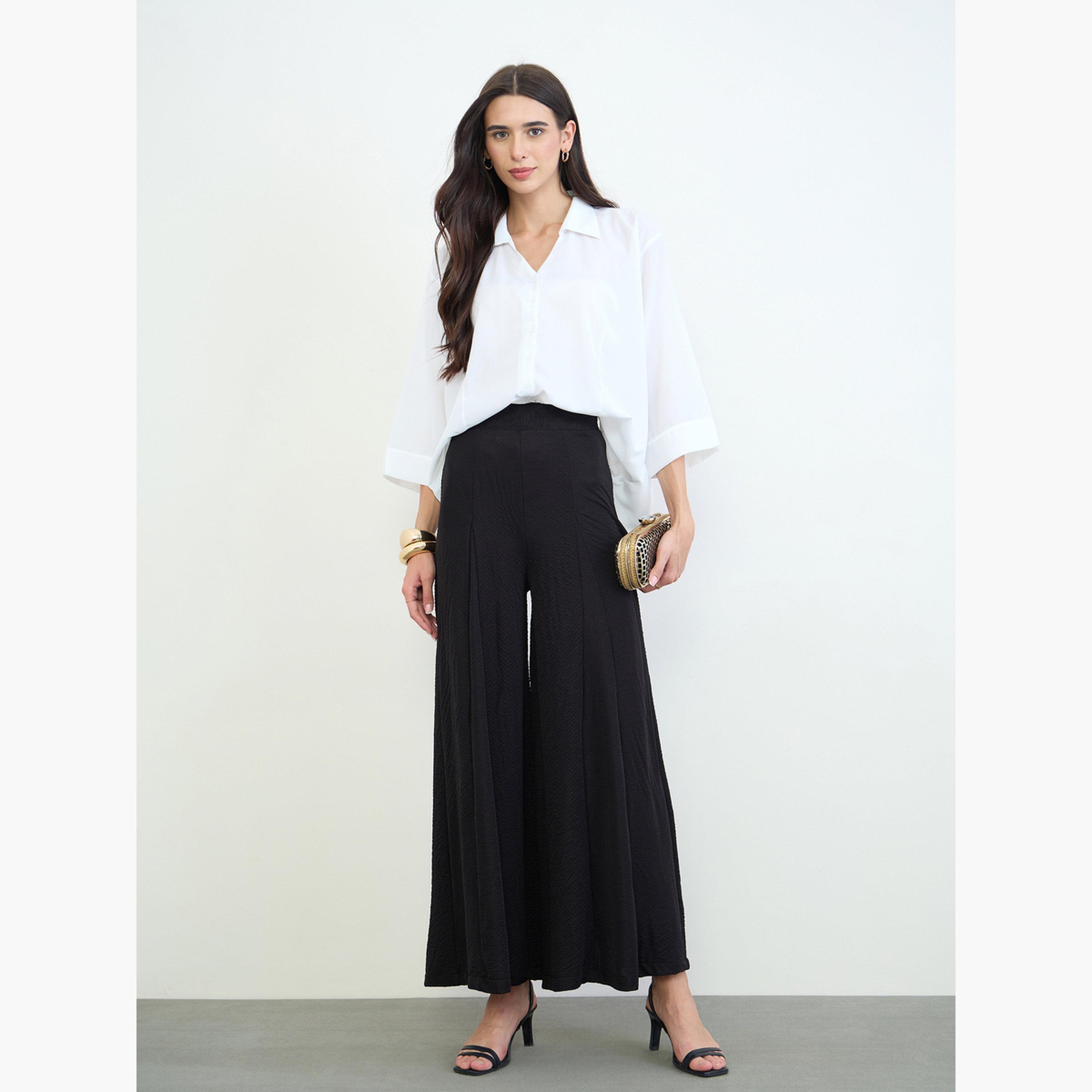 بنطال بأرجل واسعة وتفاصيل بارزة الملمس-women-clothing-trousers-image-2