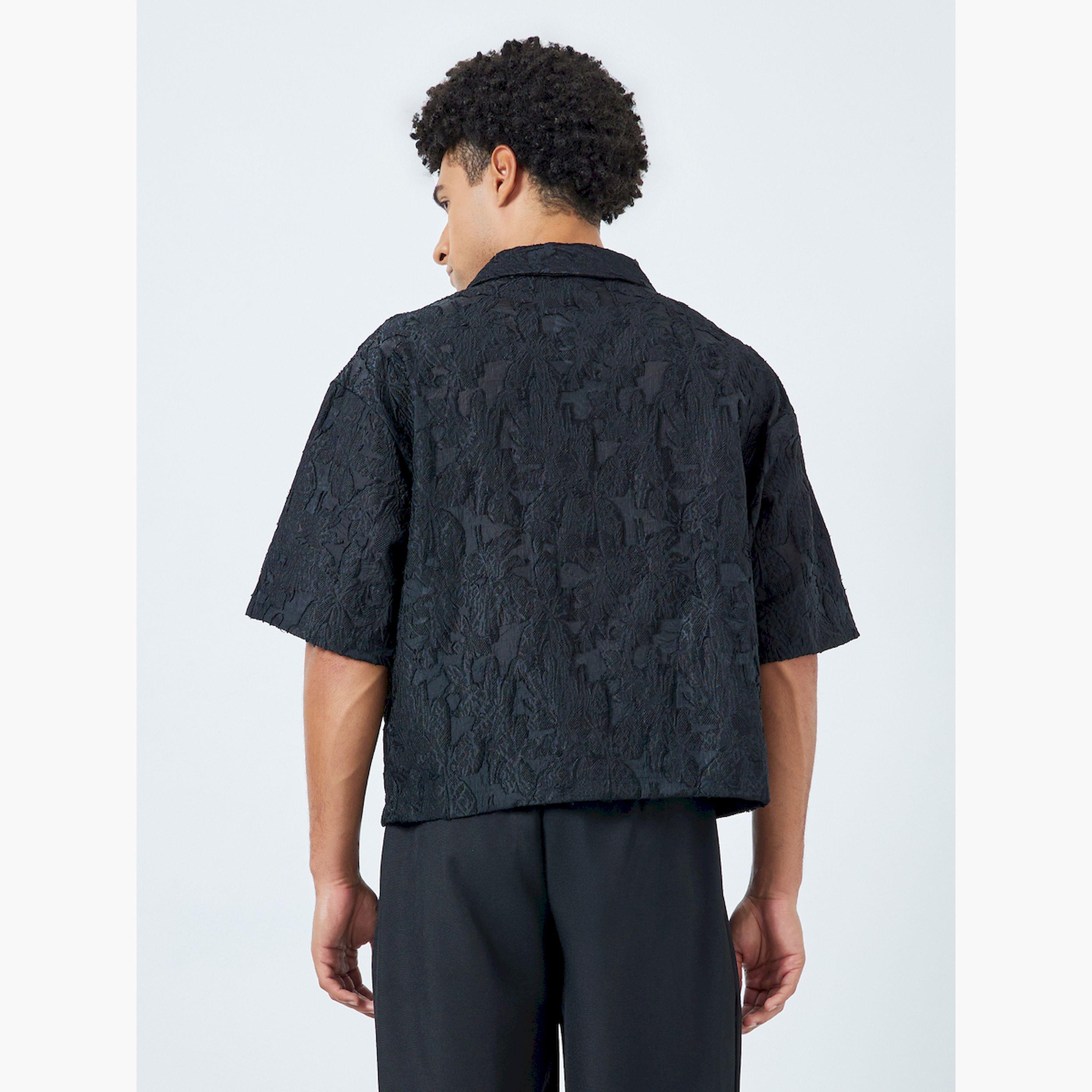 قميص رجالي أسود منسوج بأكمام قصيرة-men-clothing-shirts-image-3