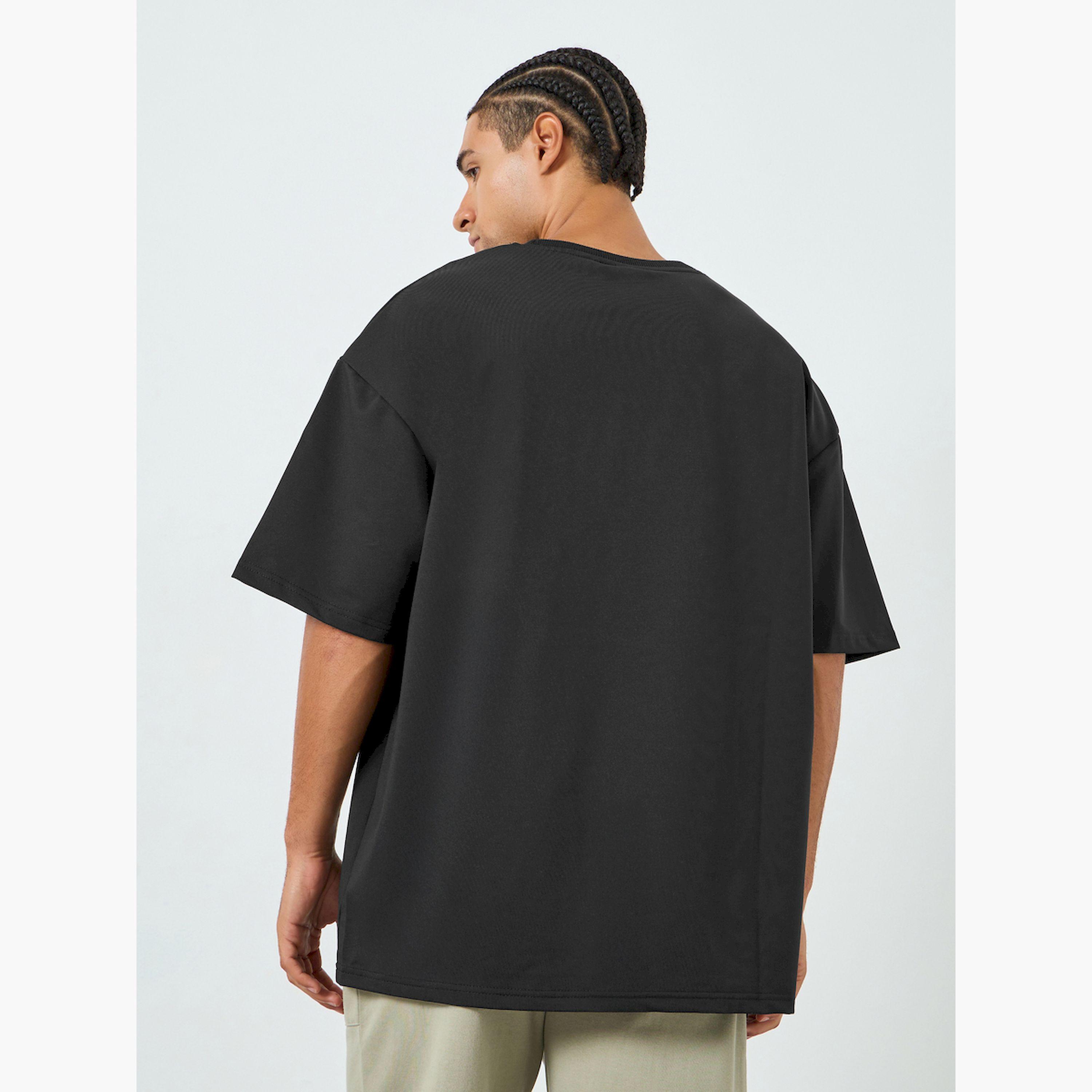 تيشيرت بقصة واسعة وجيوب-men-clothing-tshirtsandpolos-tshirts-image-3