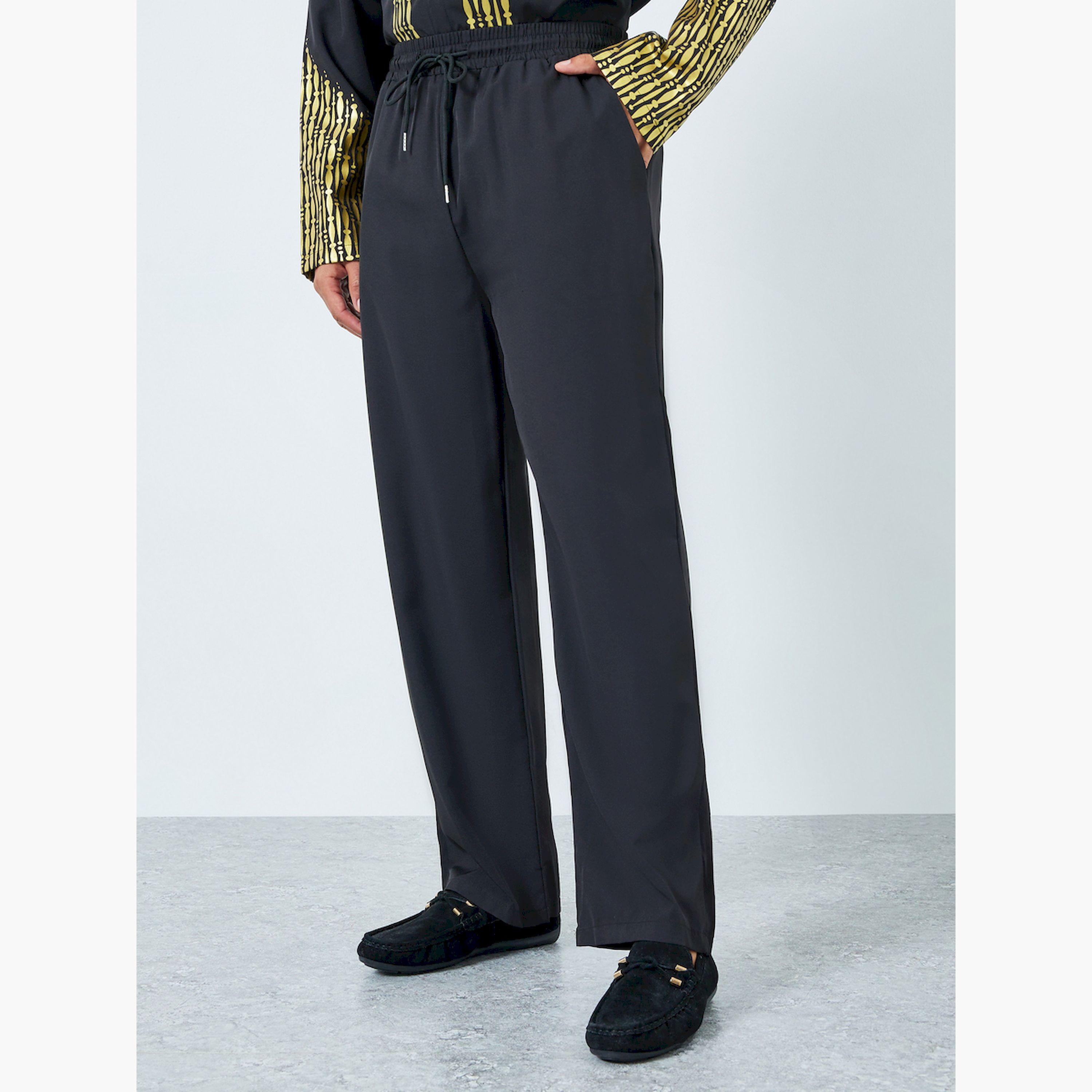 مجموعة من بنطال وثوب بطبعة فويل وياقة قائمة-men-clothing-coordsets-image-5