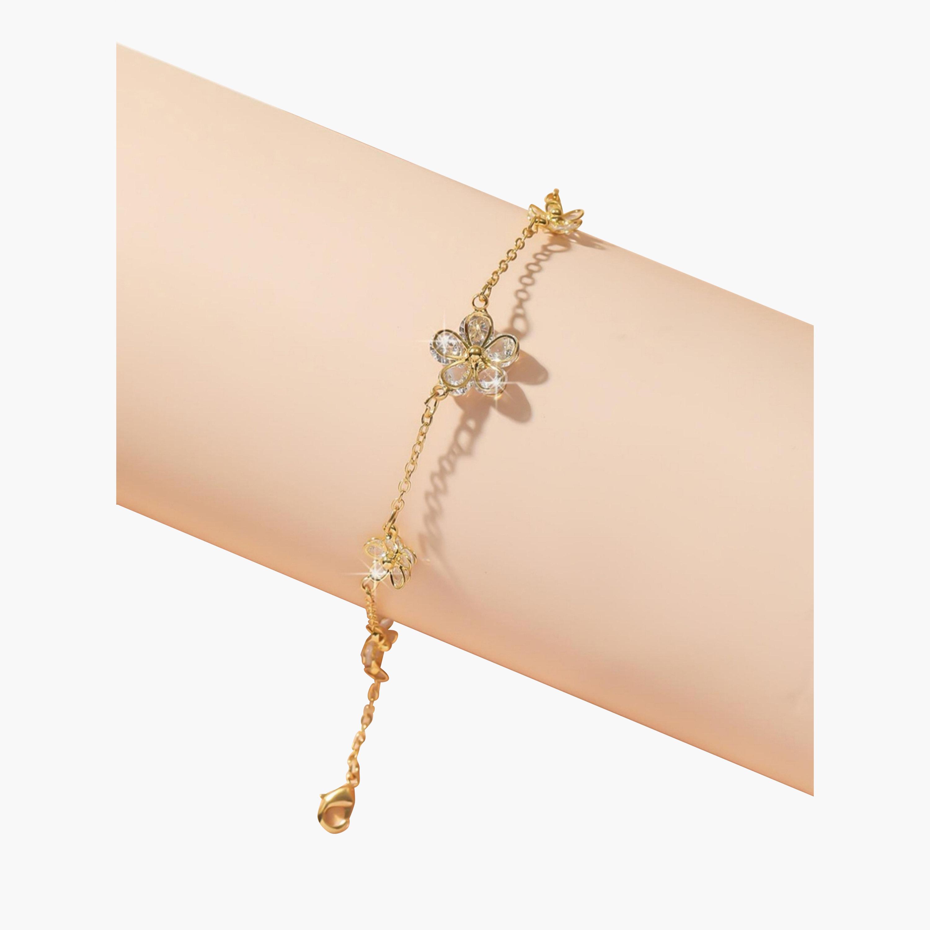 سوار مرصع بالزركون بتصميم زهور-women-watchesandjewellery-jewellery-banglesandbracelets-image-1