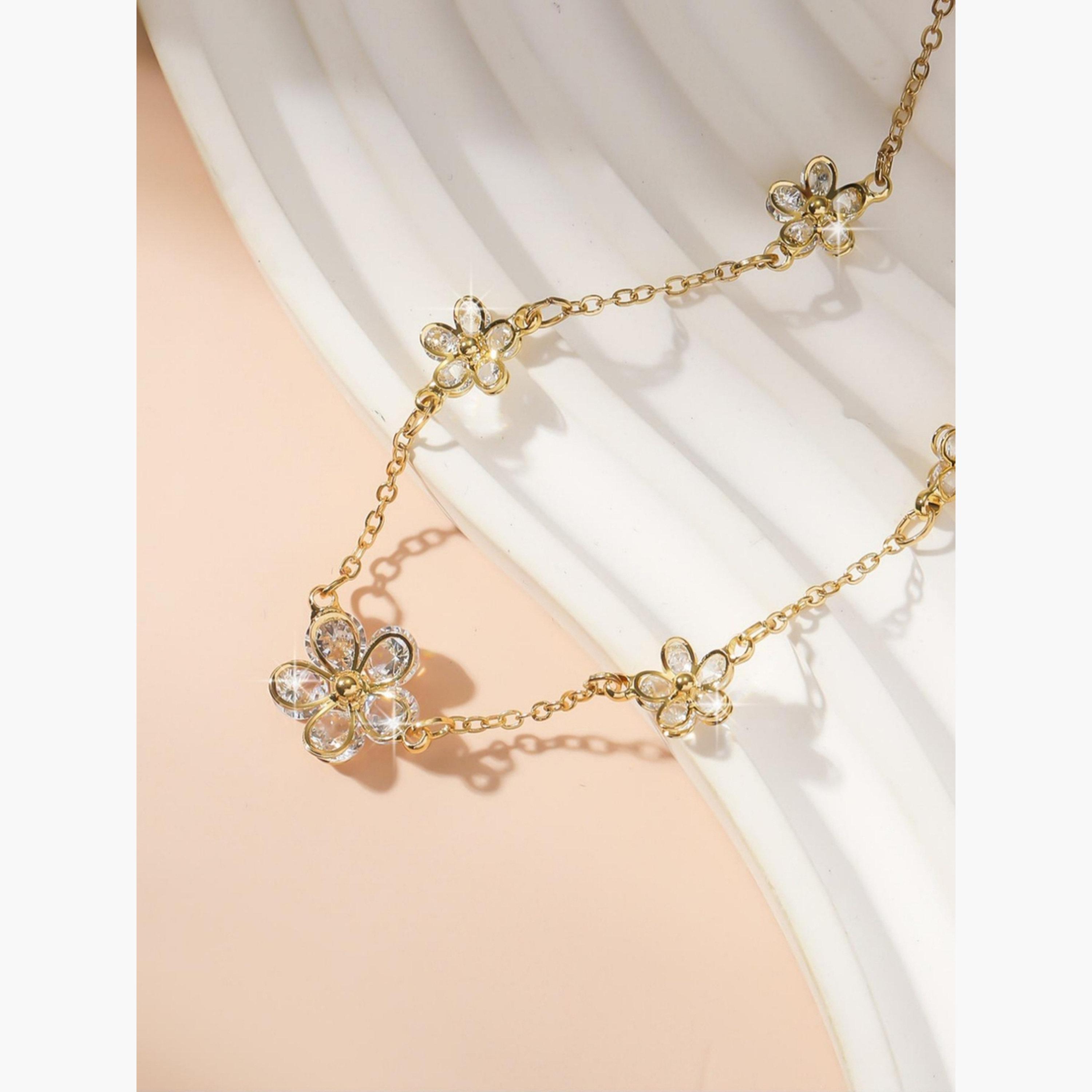 سوار مرصع بالزركون بتصميم زهور-women-watchesandjewellery-jewellery-banglesandbracelets-image-2