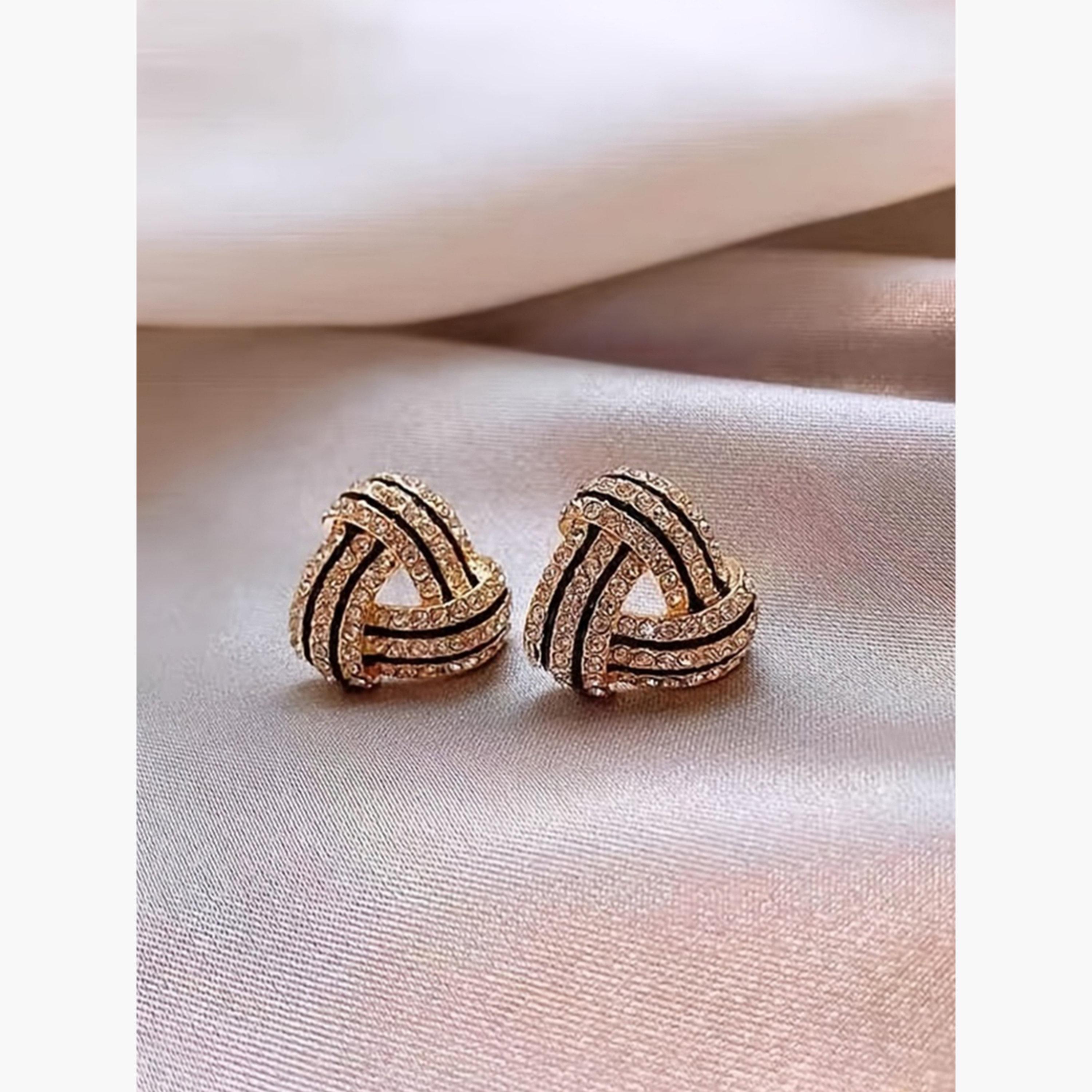 أقراط راينستون بتصميم هندسي-women-watchesandjewellery-jewellery-earrings-image-4