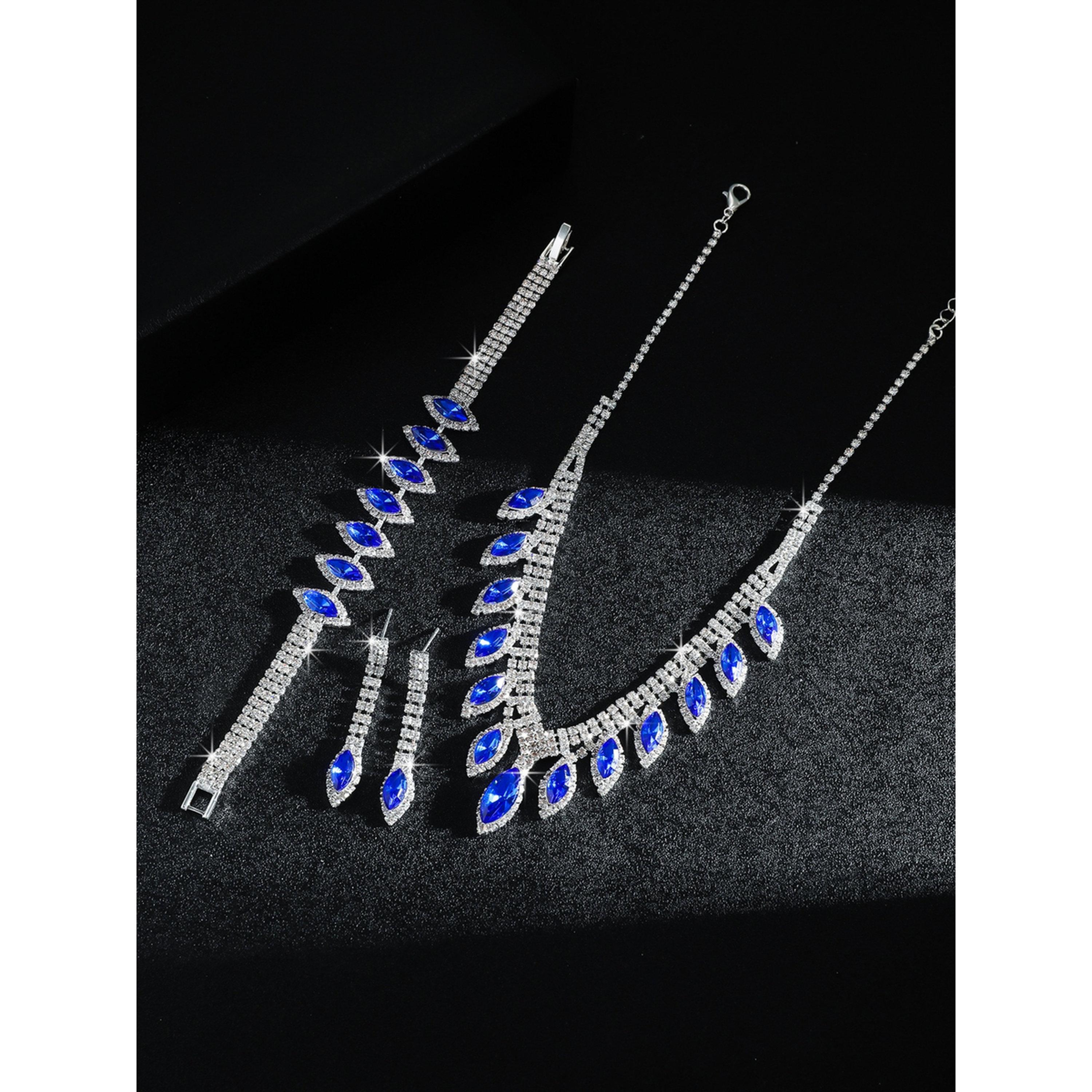 مجموعة من قلادة وسوار وأقراط مرصعة بأحجار الراين-women-watchesandjewellery-jewellery-jewellerysets-image-3