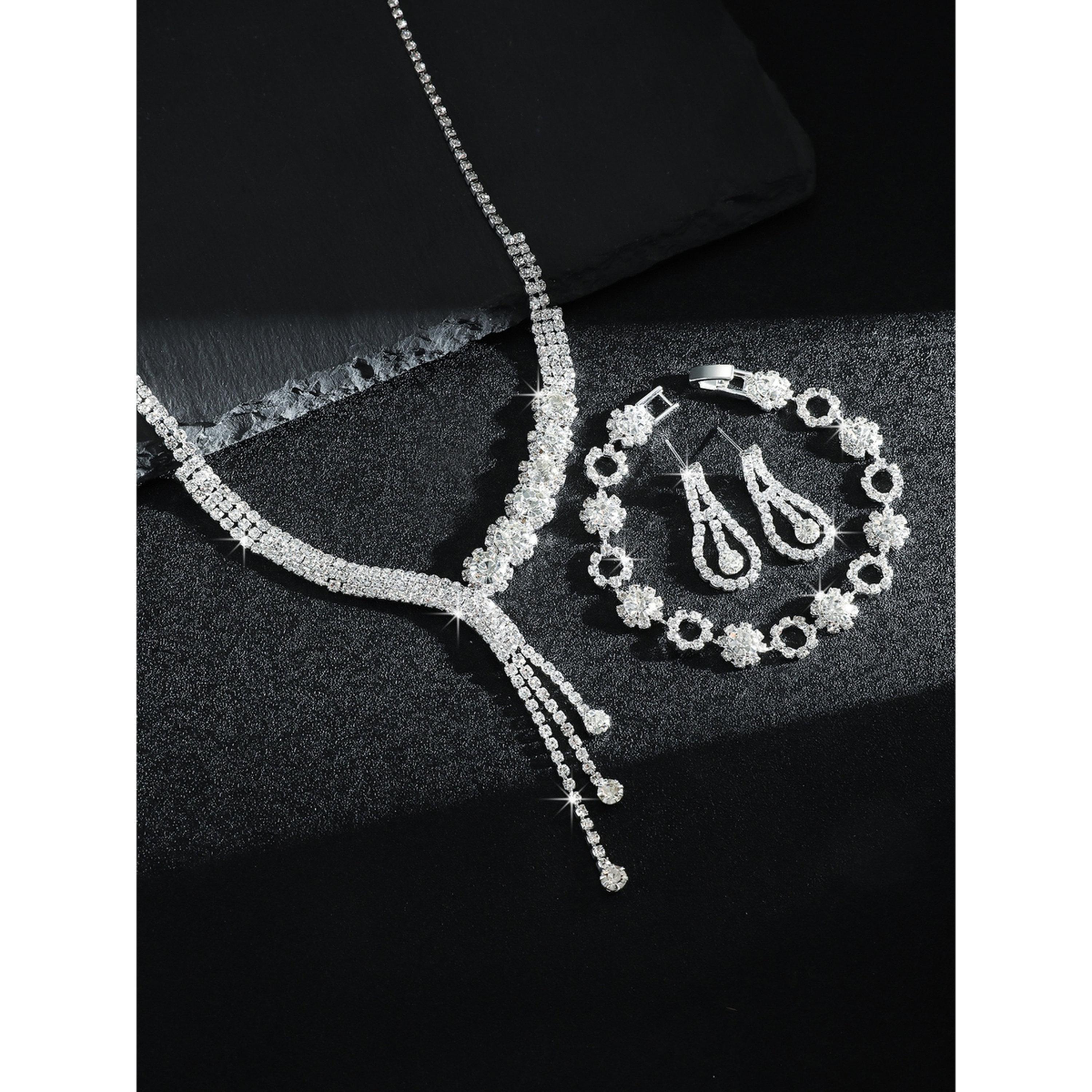 مجموعة من قلادة وسوار وأقراط مرصعة بأحجار الراين البراقة-women-watchesandjewellery-jewellery-jewellerysets-image-3