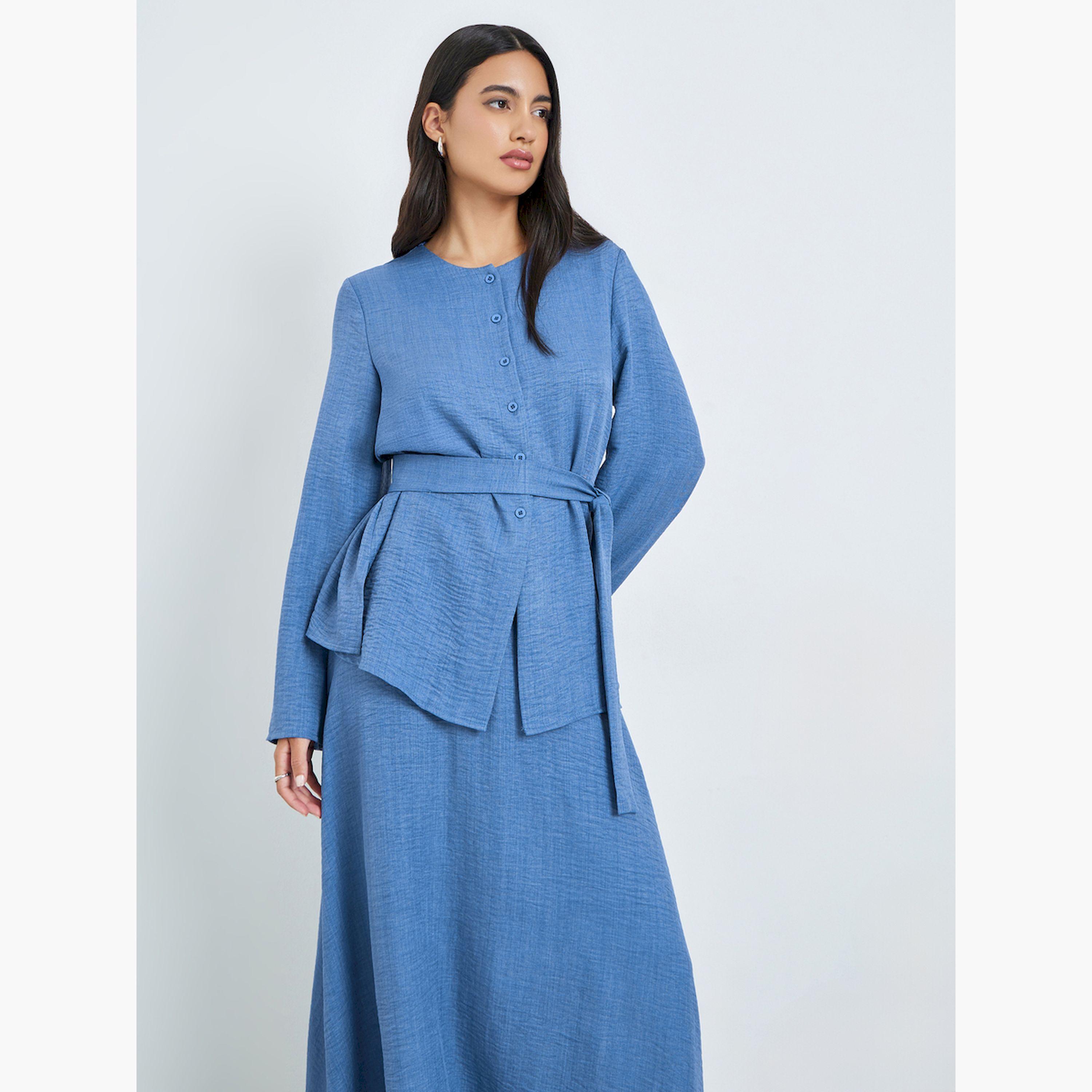 طقم منسق من تنورة وبلوزة بأكمام طويلة وأزرار-women-arabicclothing-sets-image-2