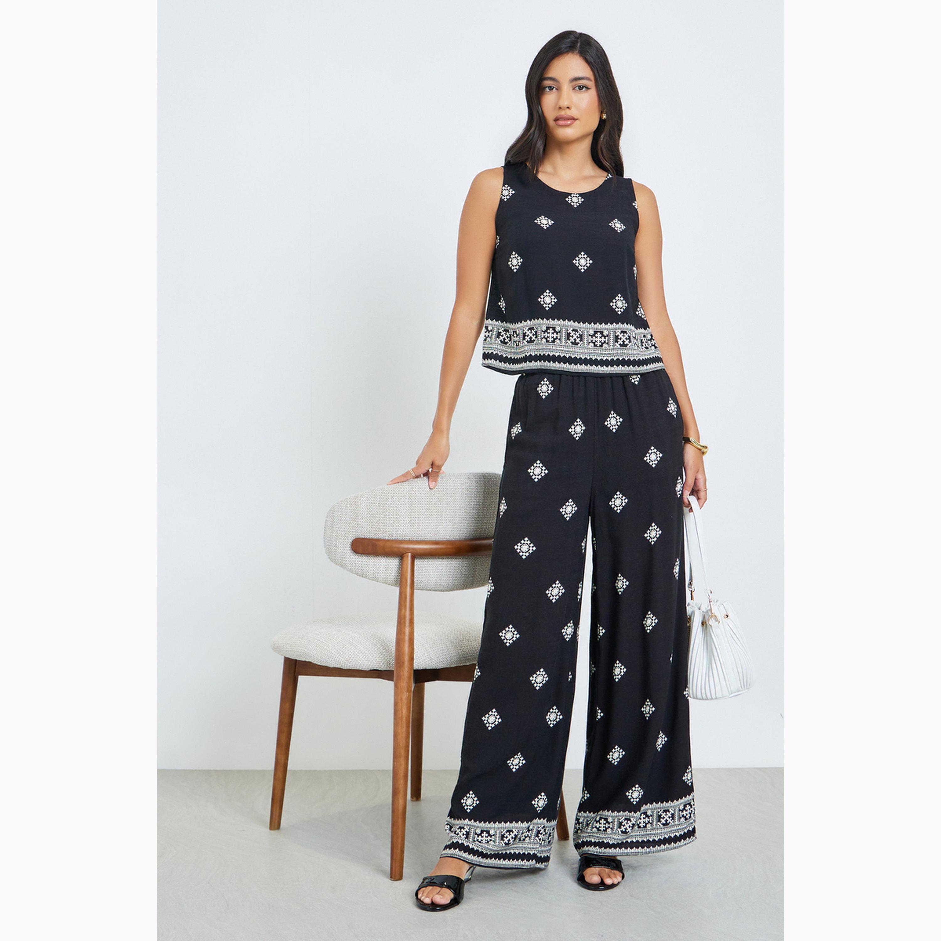 طقم منسق من بنطال وبلوزة بلا أكمام مطبوعة-women-clothing-coordsets-image-2