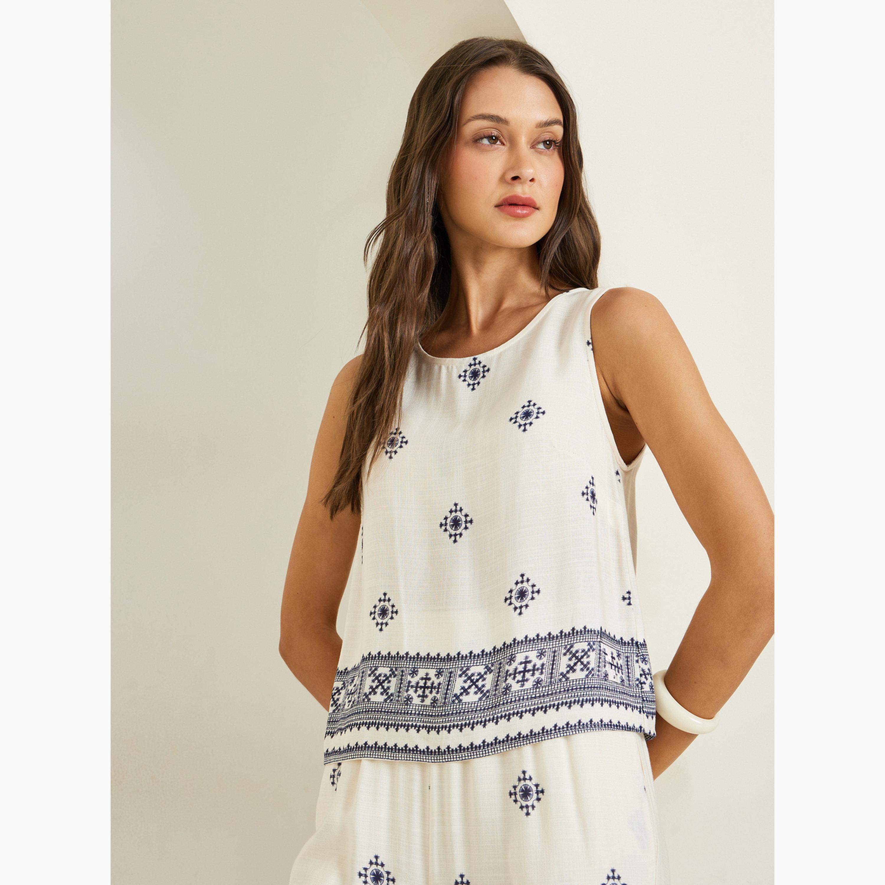 طقم منسق من بنطال وبلوزة دون أكمام مطبوعة-women-clothing-coordsets-image-2