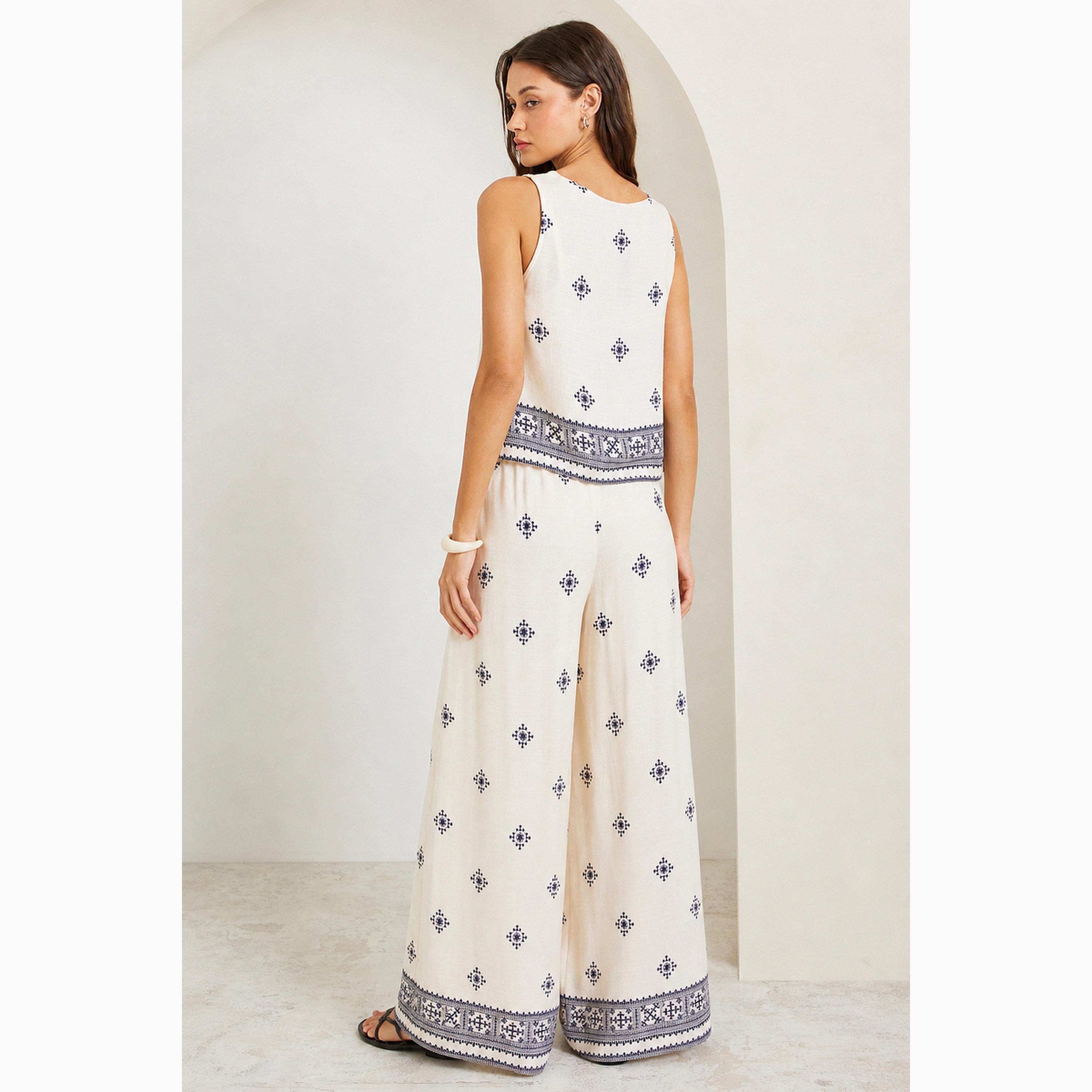 Styli Off White Printed Sleeveless Top and Pants Co-Ords-women-clothing-coordsets-image-3
