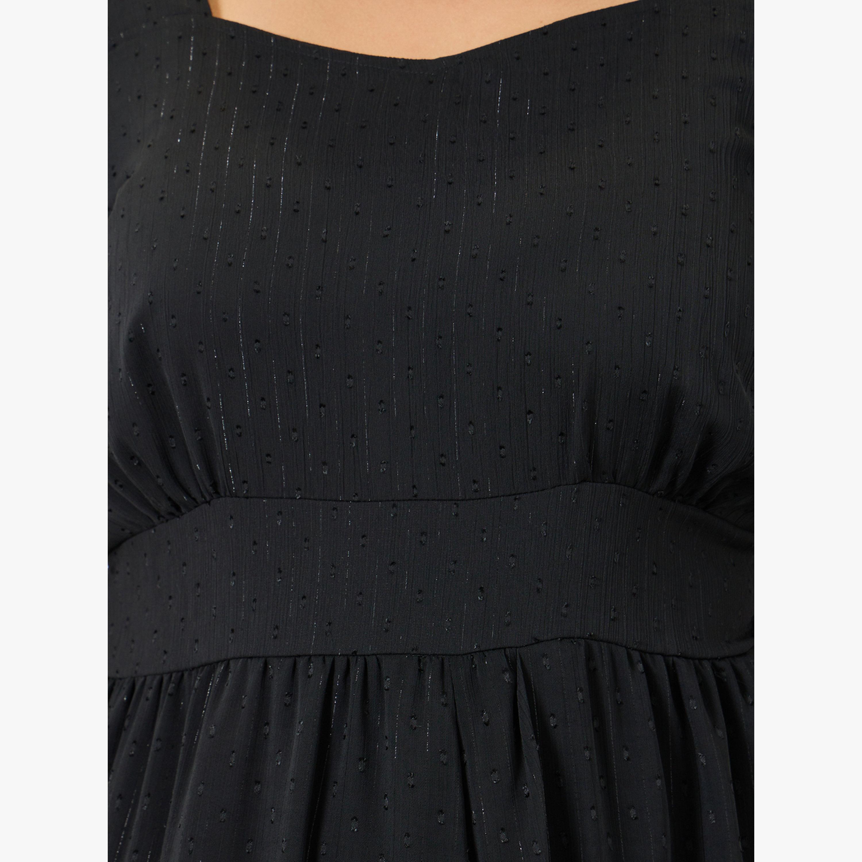 Styli Plus Size Sweetheart Neck Dobby Maxi Dress-women-clothing-dresses-image-5