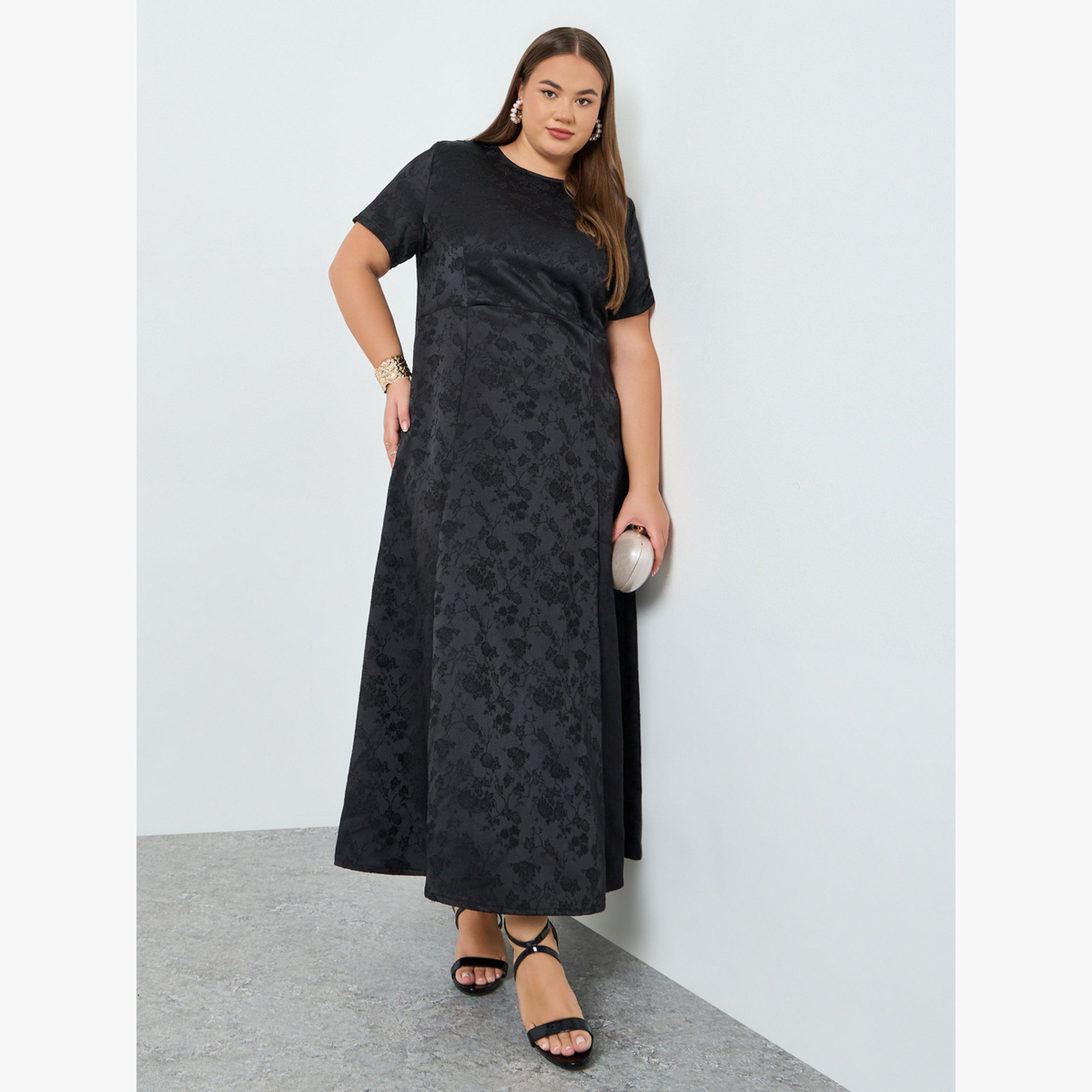 Styli Plus Size Jacquard A-Line Maxi Dress-women-clothing-dresses-image-3