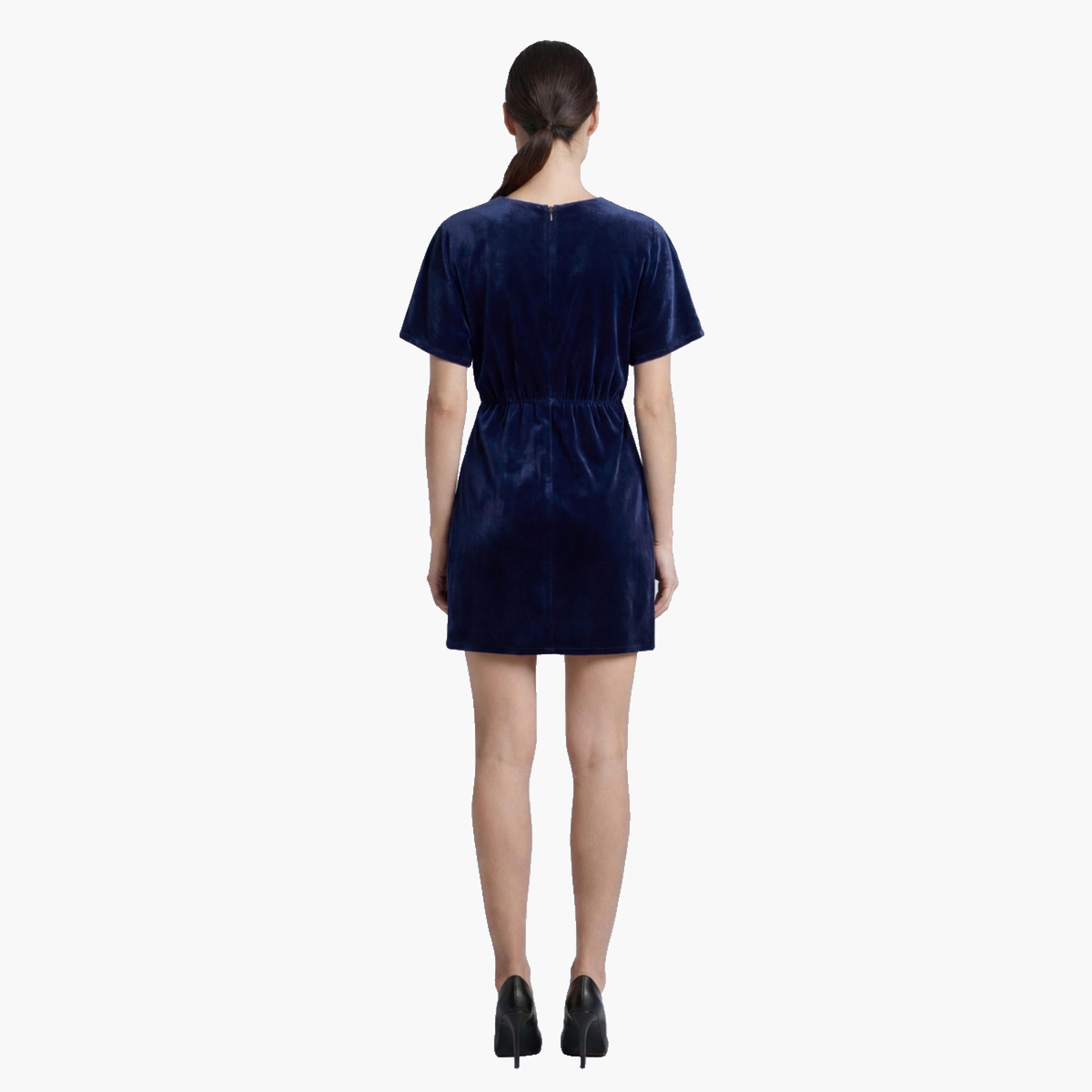 V فستان قصير نسائي مخمل بفتحة رقبة-women-clothing-dresses-image-5