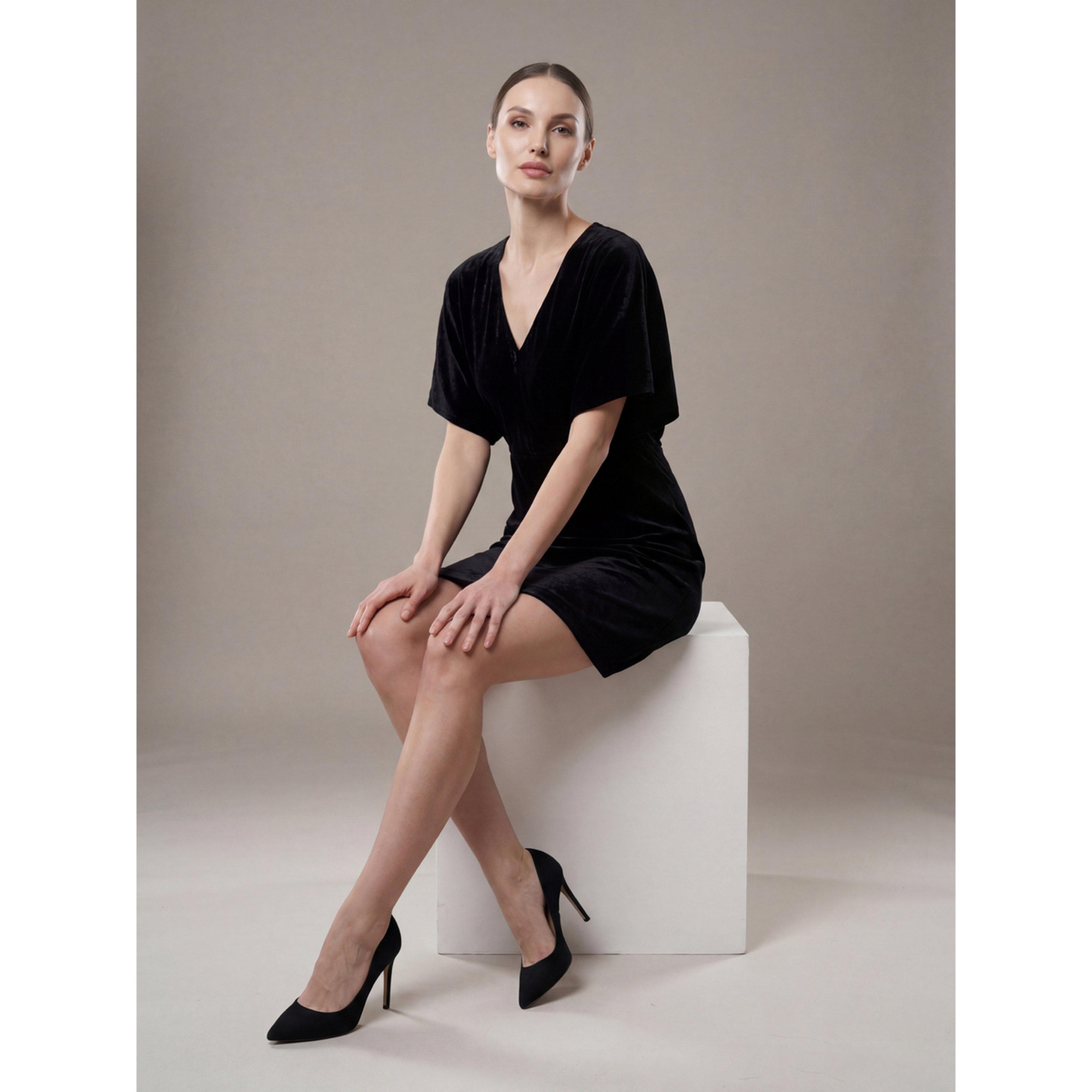 V فستان قصير نسائي مخمل بفتحة رقبة-women-clothing-dresses-image-2