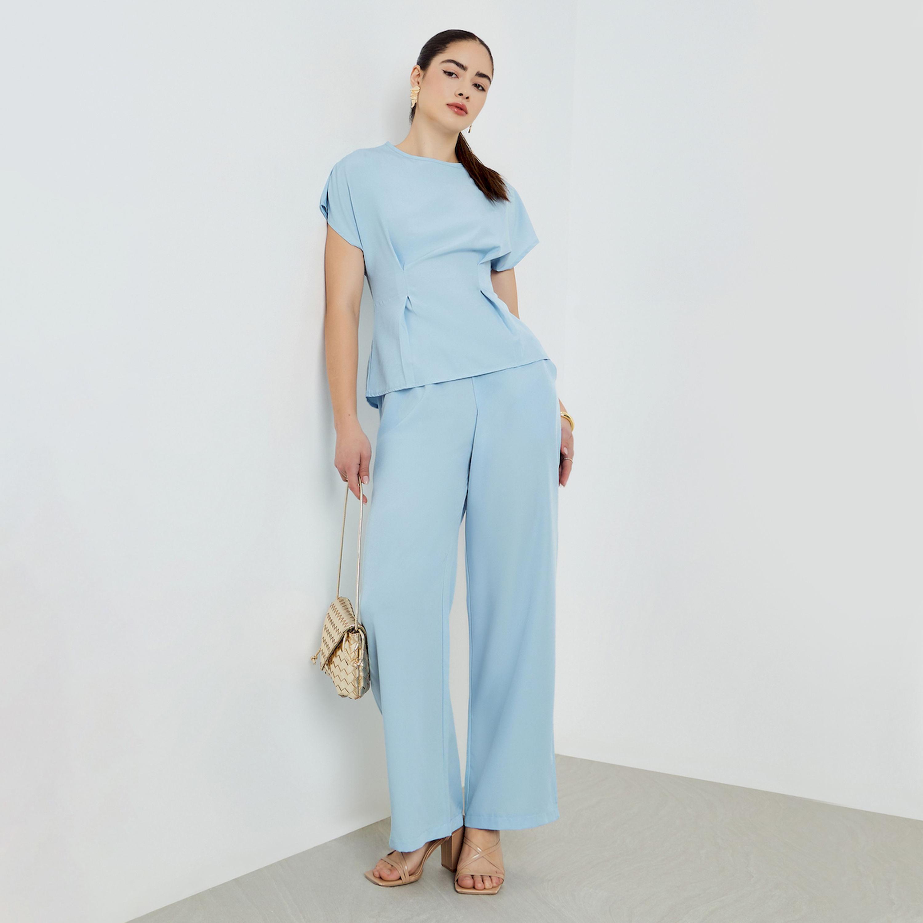 طقم منسق من بنطال وبلوزة بخصر بكسرات-women-clothing-coordsets-image-1