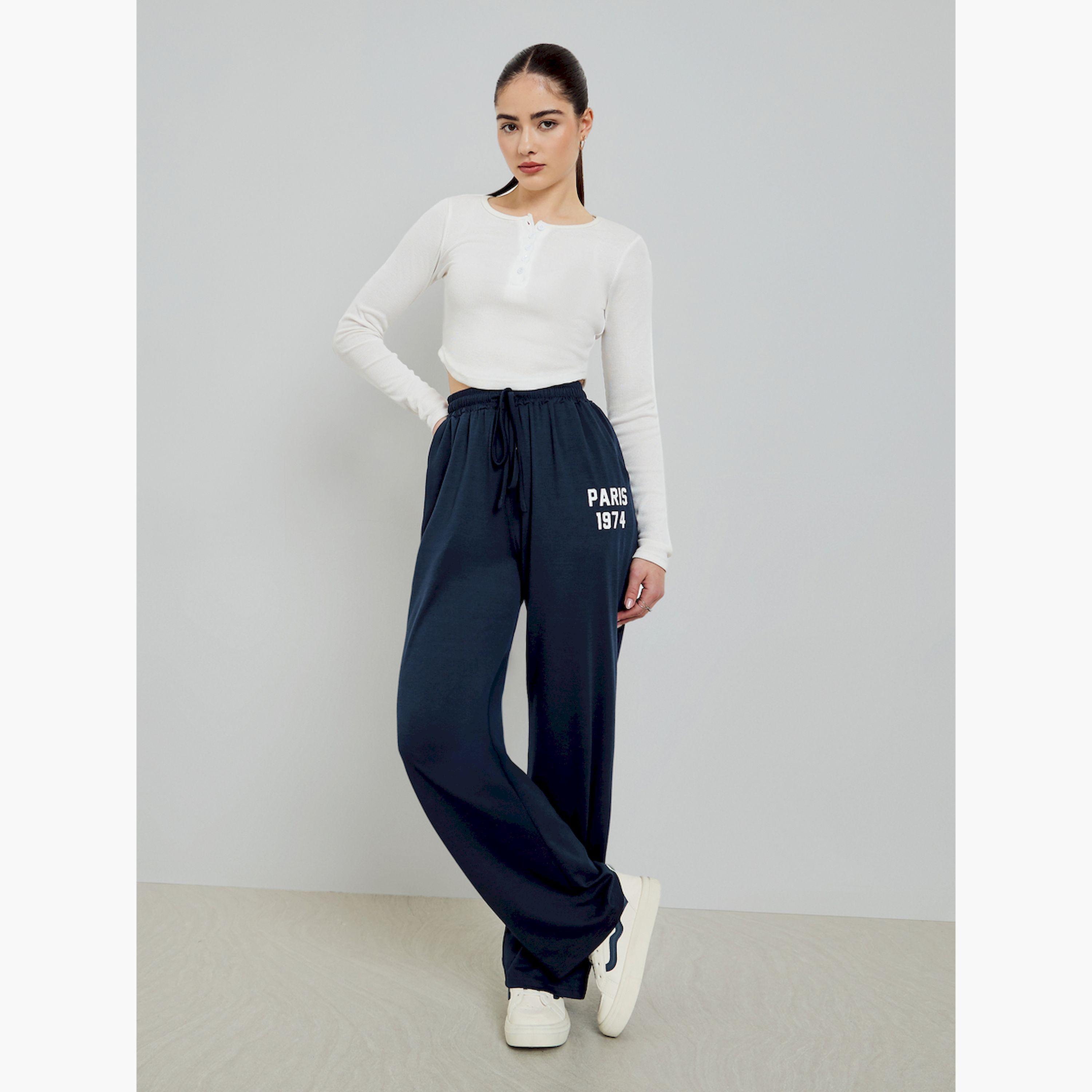بنطال جوغر بأرجل واسعة وتفاصيل مطبوعة-women-clothing-bottoms-joggers-image-5