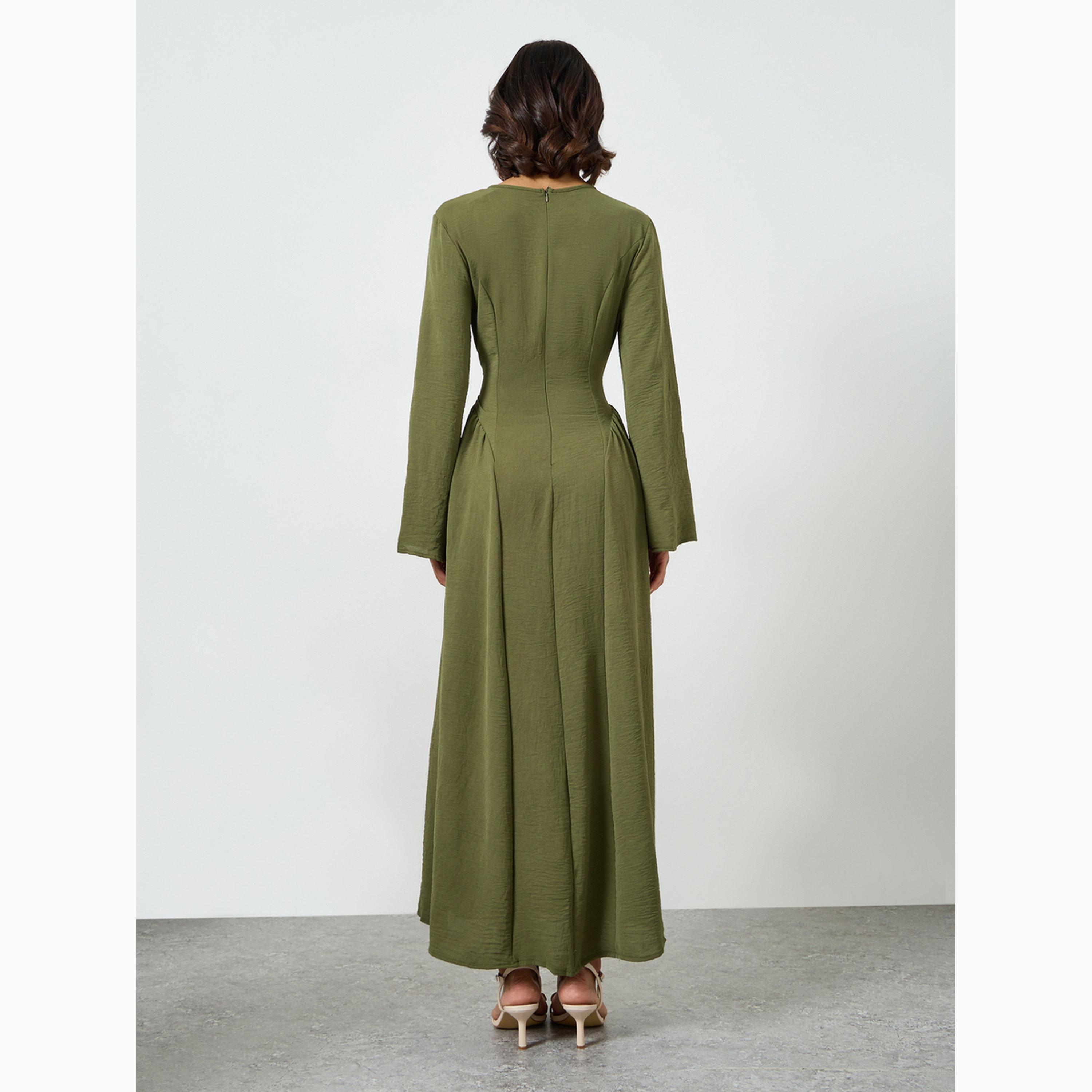 تيك تو - فستان ماكسي أخضر مطوي بقصة حرف A-women-clothing-dresses-image-5