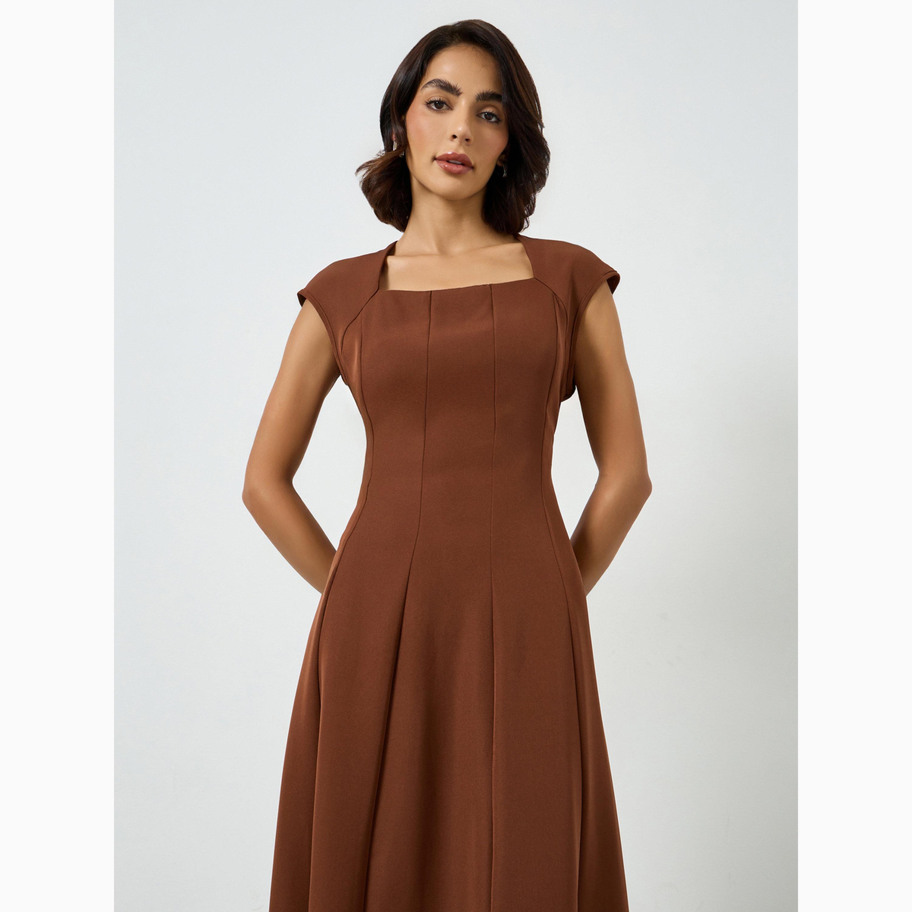 تيك تو - فستان ميدي بني اللون بياقة مربعة وقصة واسعة من الأسفل-women-clothing-dresses-image-2